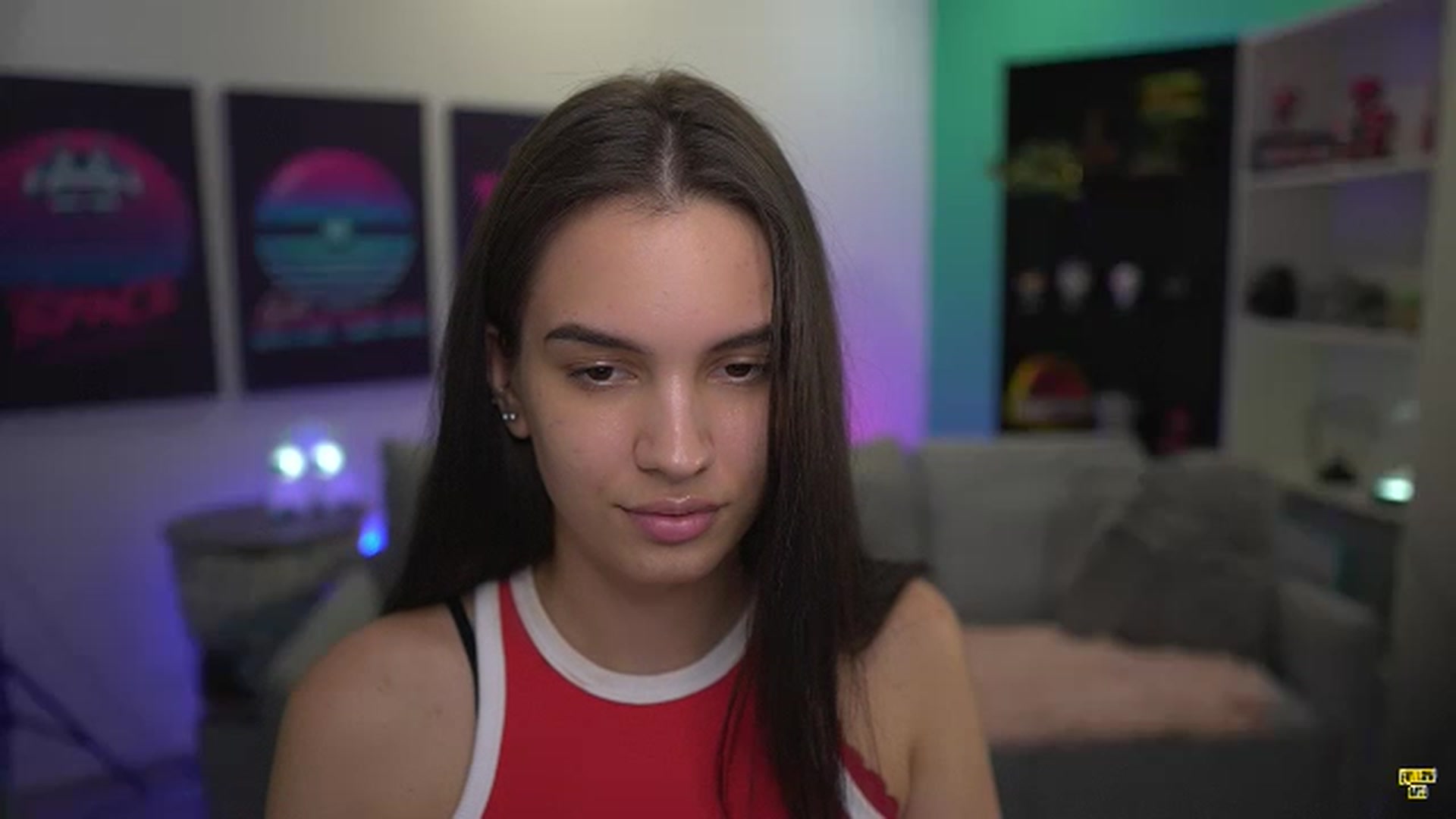 Gallery image thumbnail from Kylie_Quinn's myfreecams stream on, 11/28/2022, 01:01 image 19 of 20