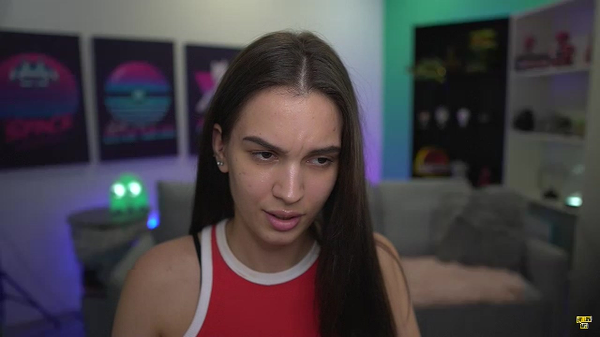 Gallery image thumbnail from Kylie_Quinn's myfreecams stream on, 11/28/2022, 01:01 image 17 of 20