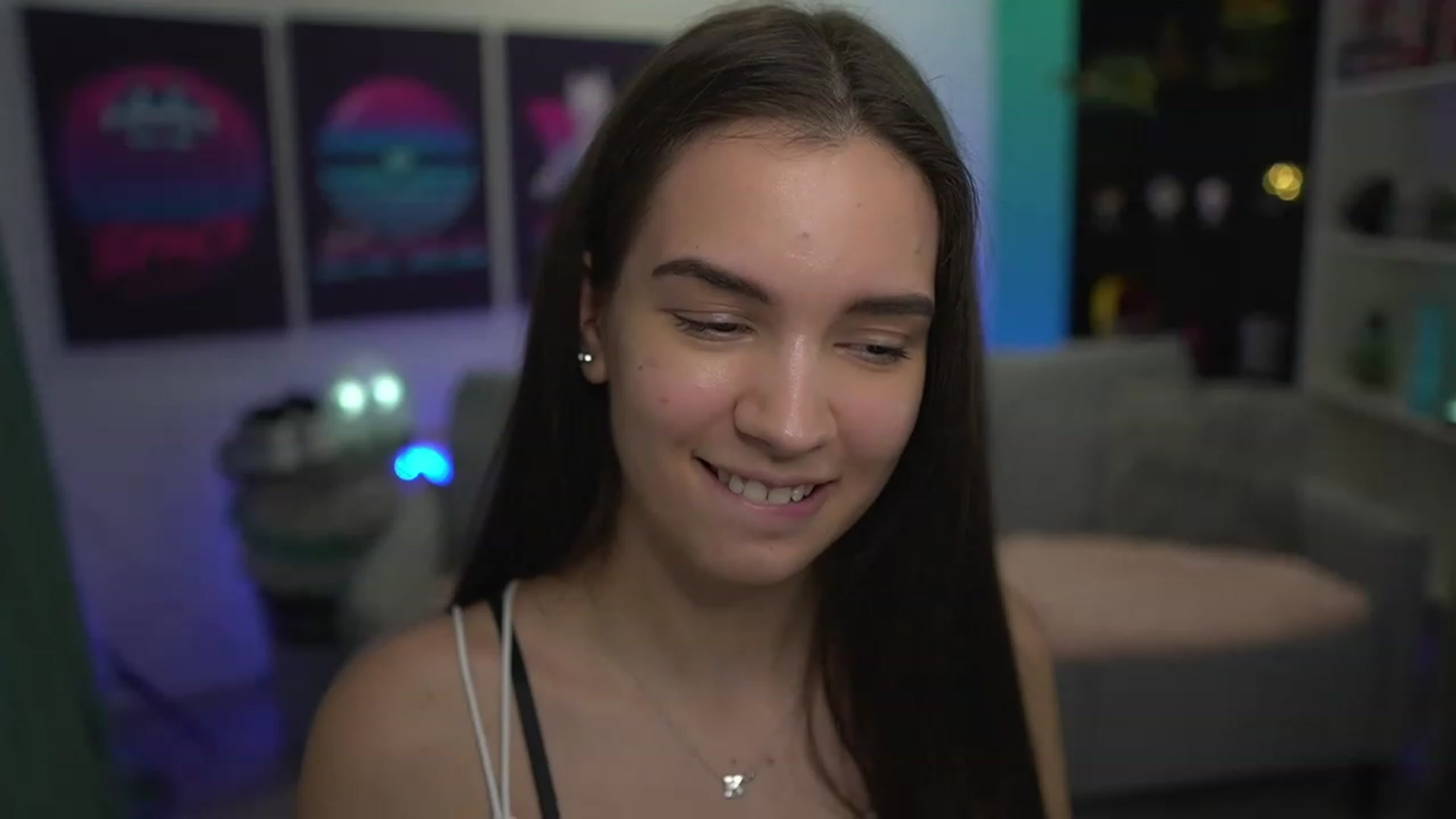 Gallery image thumbnail from Kylie_Quinn's myfreecams stream on, 11/28/2022, 20:42 image 10 of 20