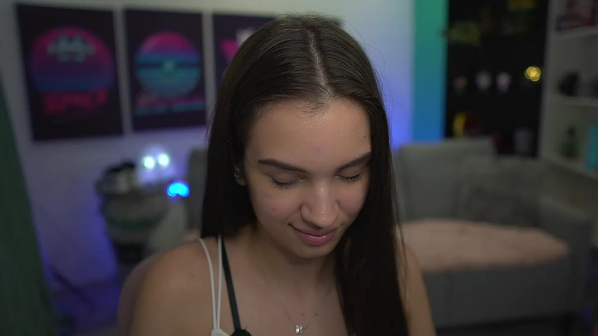 Gallery image thumbnail from Kylie_Quinn's myfreecams stream on, 11/28/2022, 23:24 image 20 of 20