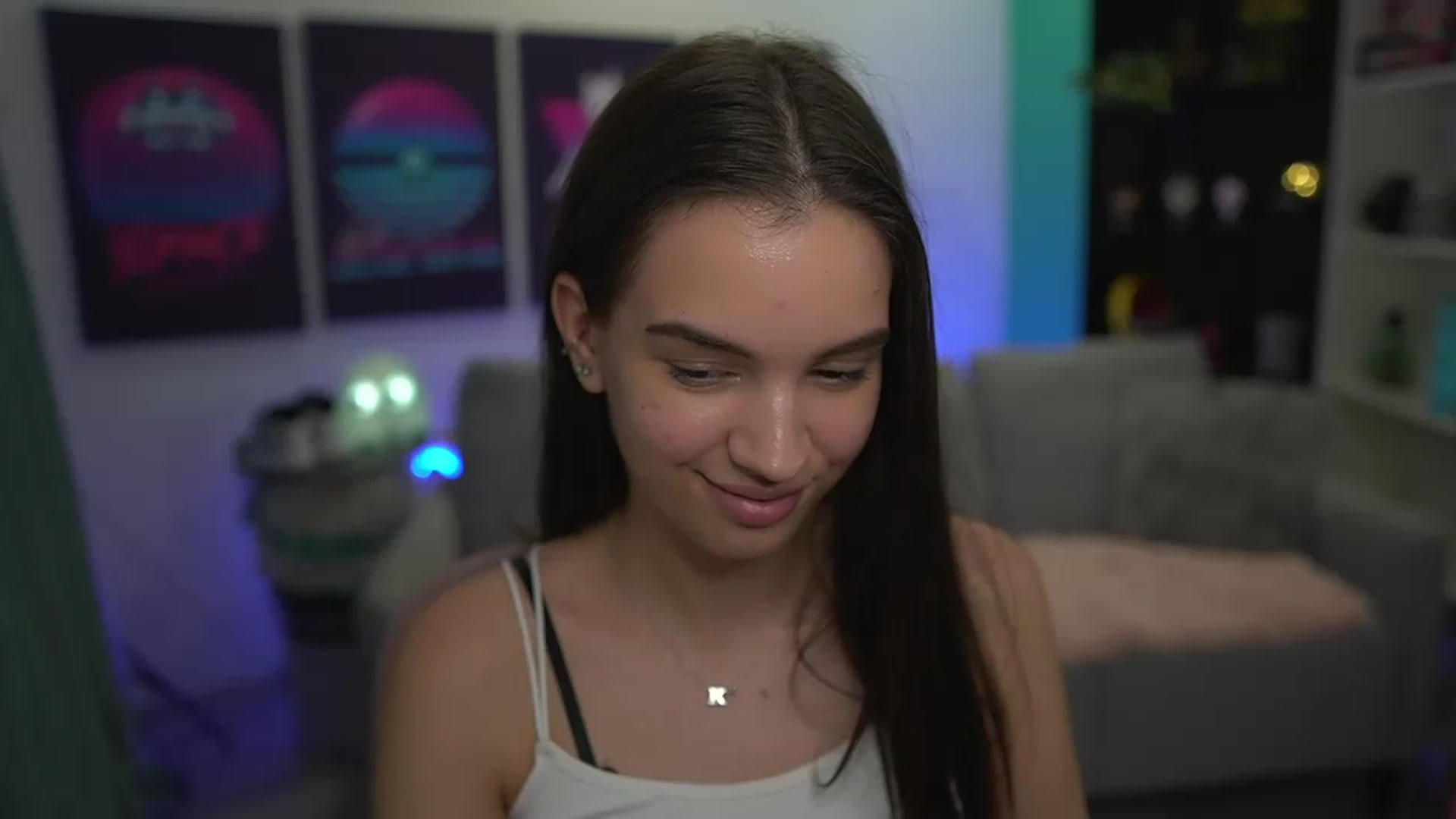 Gallery image thumbnail from Kylie_Quinn's myfreecams stream on, 11/29/2022, 24:13 image 8 of 20