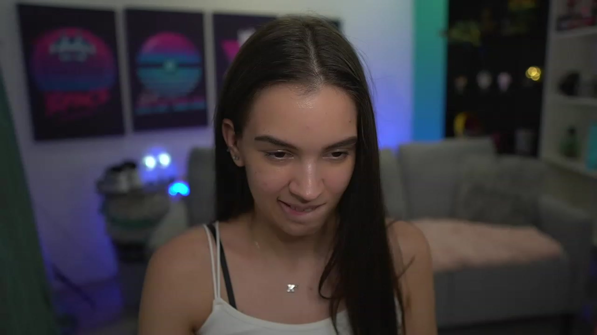 Gallery image thumbnail from Kylie_Quinn's myfreecams stream on, 11/29/2022, 24:13 image 6 of 20