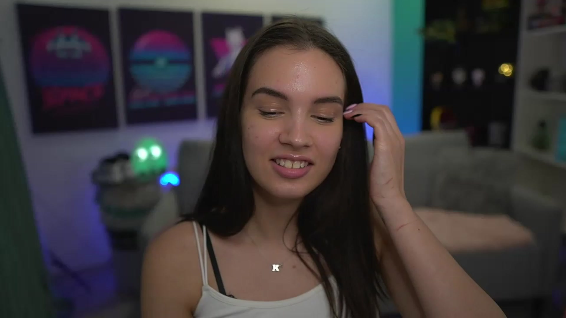 Gallery image thumbnail from Kylie_Quinn's myfreecams stream on, 11/29/2022, 24:13 image 13 of 20