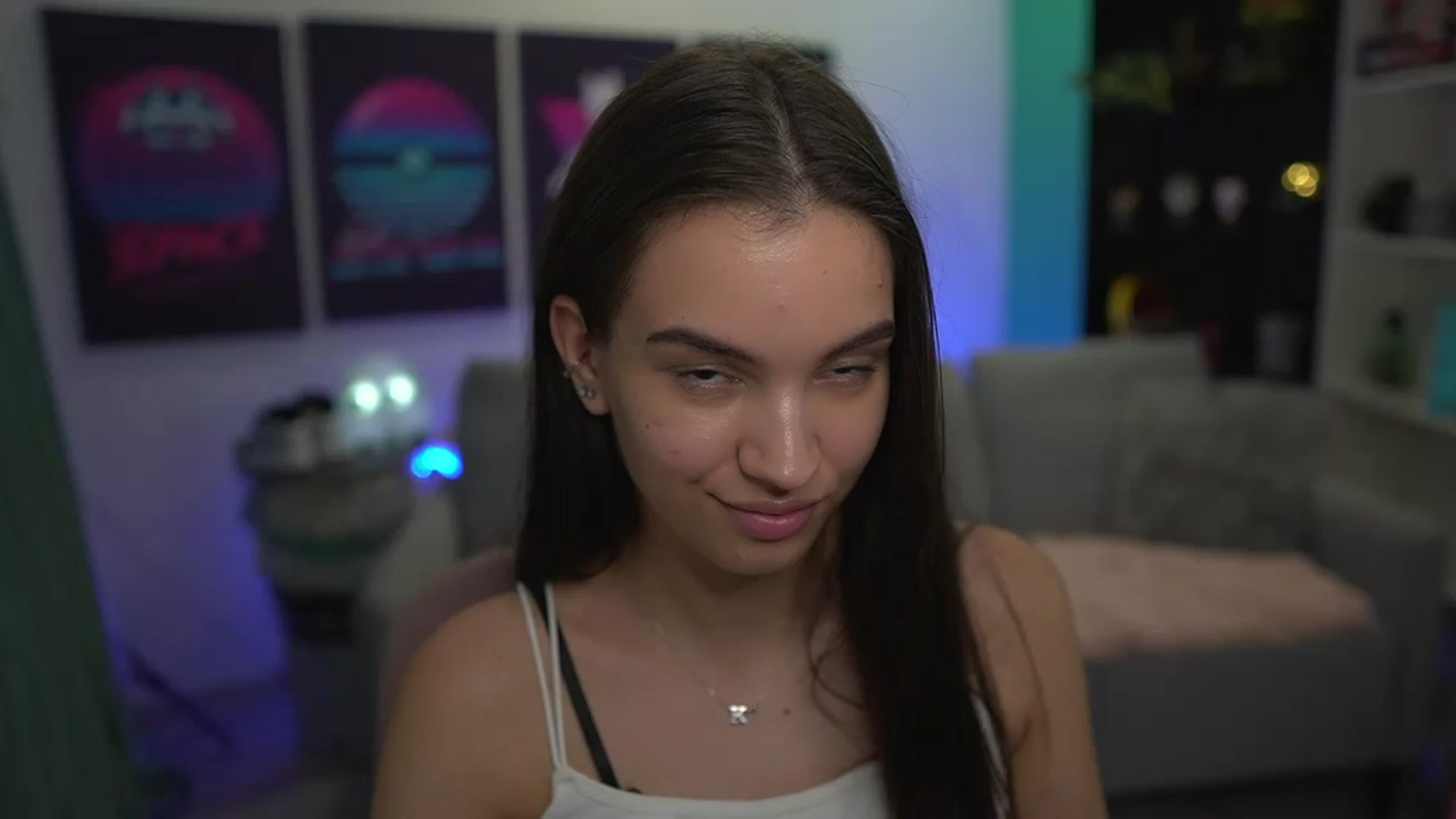 Gallery image thumbnail from Kylie_Quinn's myfreecams stream on, 11/29/2022, 24:13 image 11 of 20