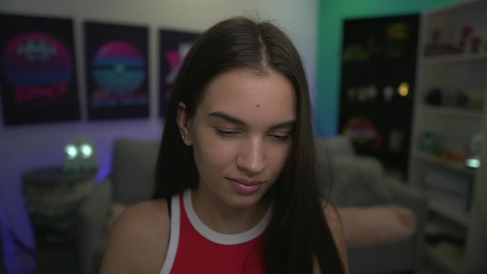 Gallery image thumbnail from Kylie_Quinn's myfreecams stream on, 12/02/2022, 24:04 image 20 of 20