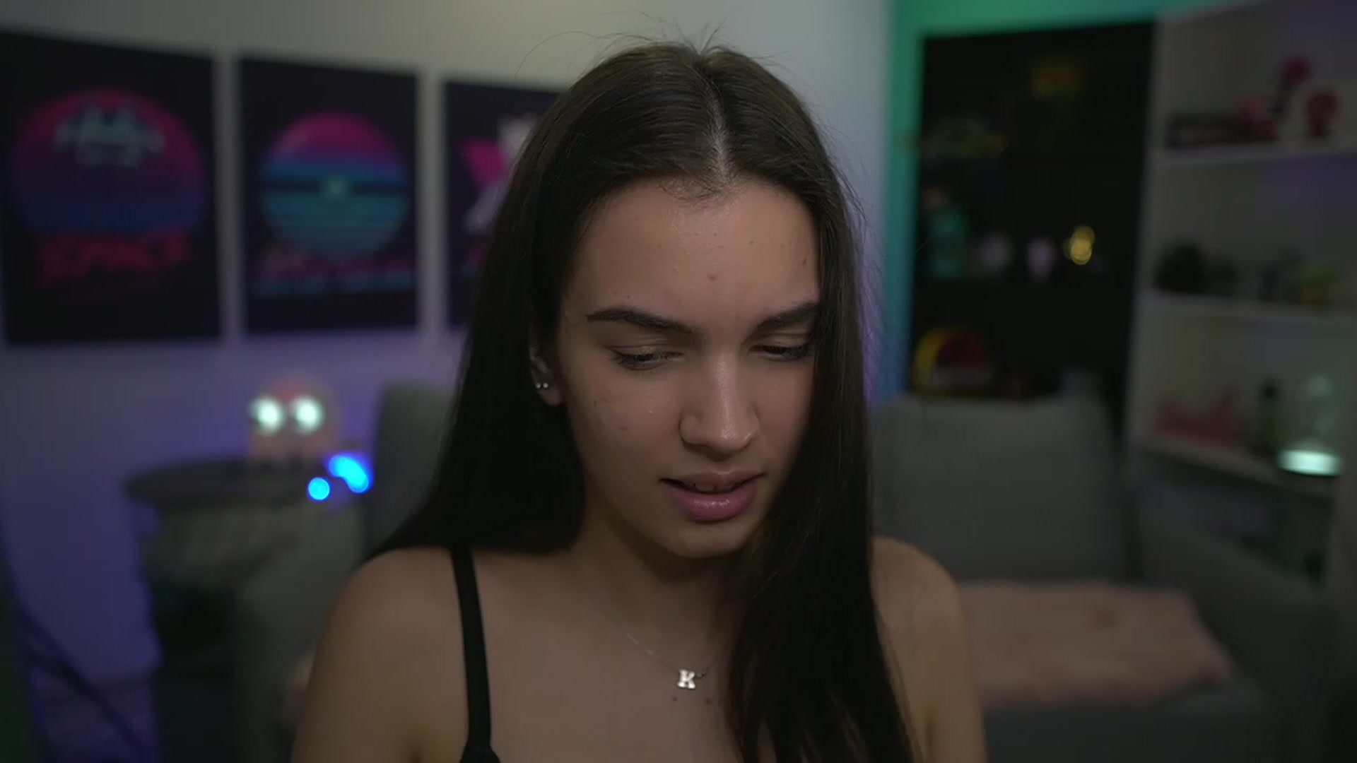 Gallery image thumbnail from Kylie_Quinn's myfreecams stream on, 12/02/2022, 21:01 image 9 of 20