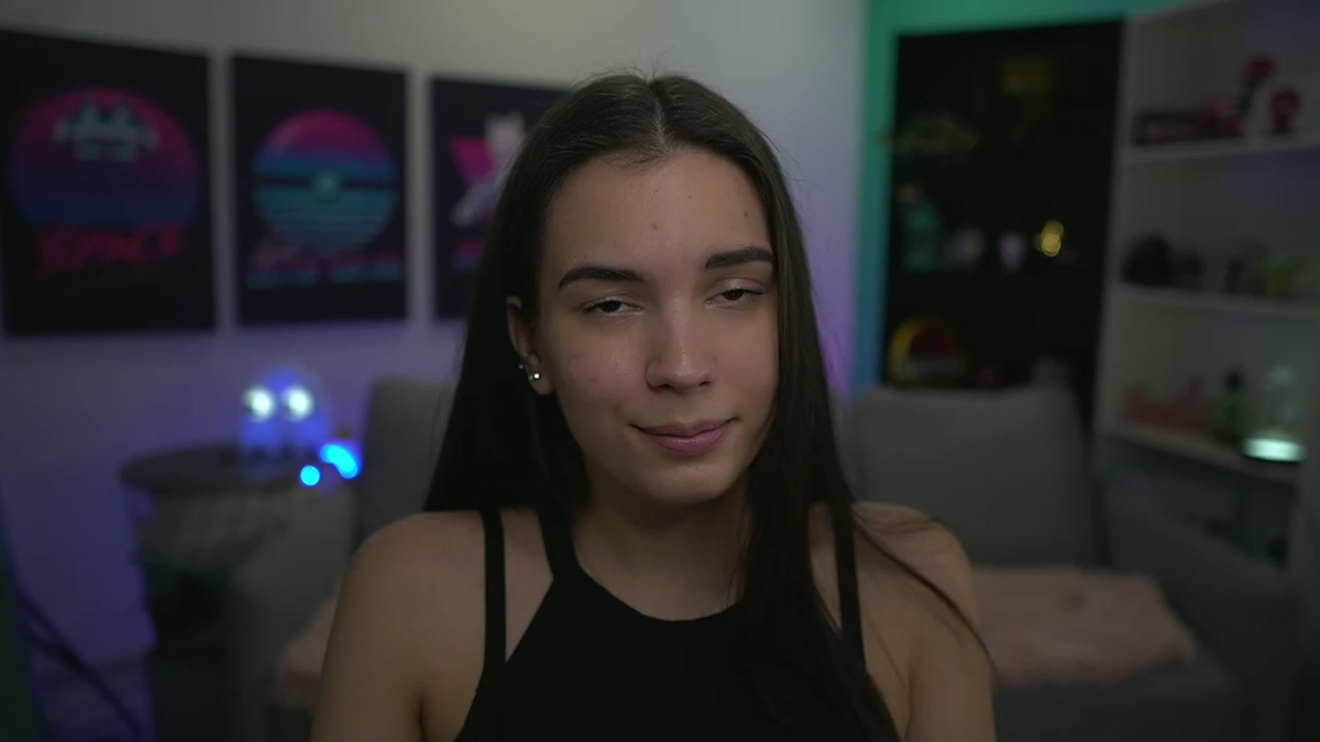Gallery image thumbnail from Kylie_Quinn's myfreecams stream on, 12/02/2022, 21:01 image 6 of 20