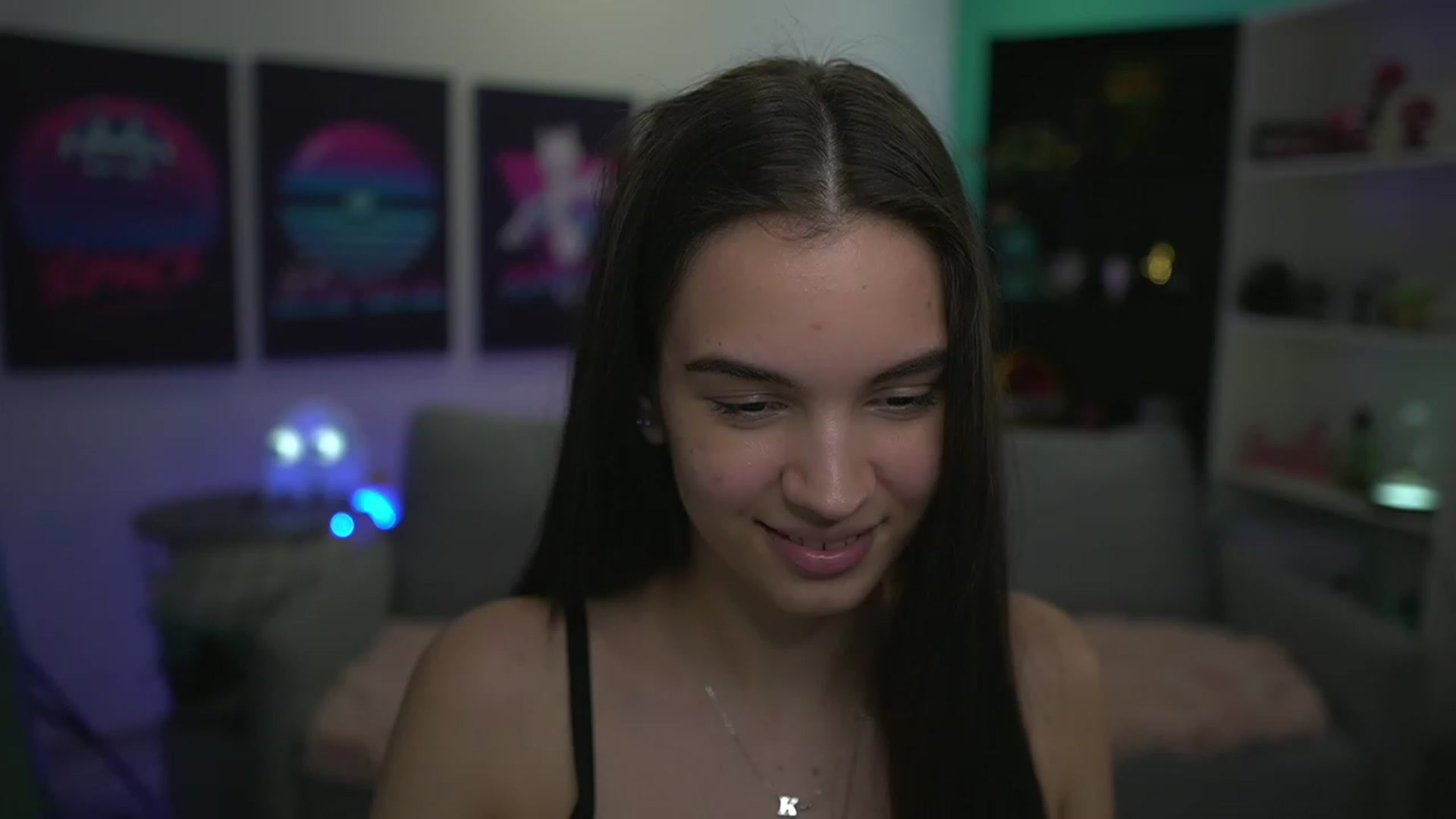 Gallery image thumbnail from Kylie_Quinn's myfreecams stream on, 12/02/2022, 21:01 image 15 of 20