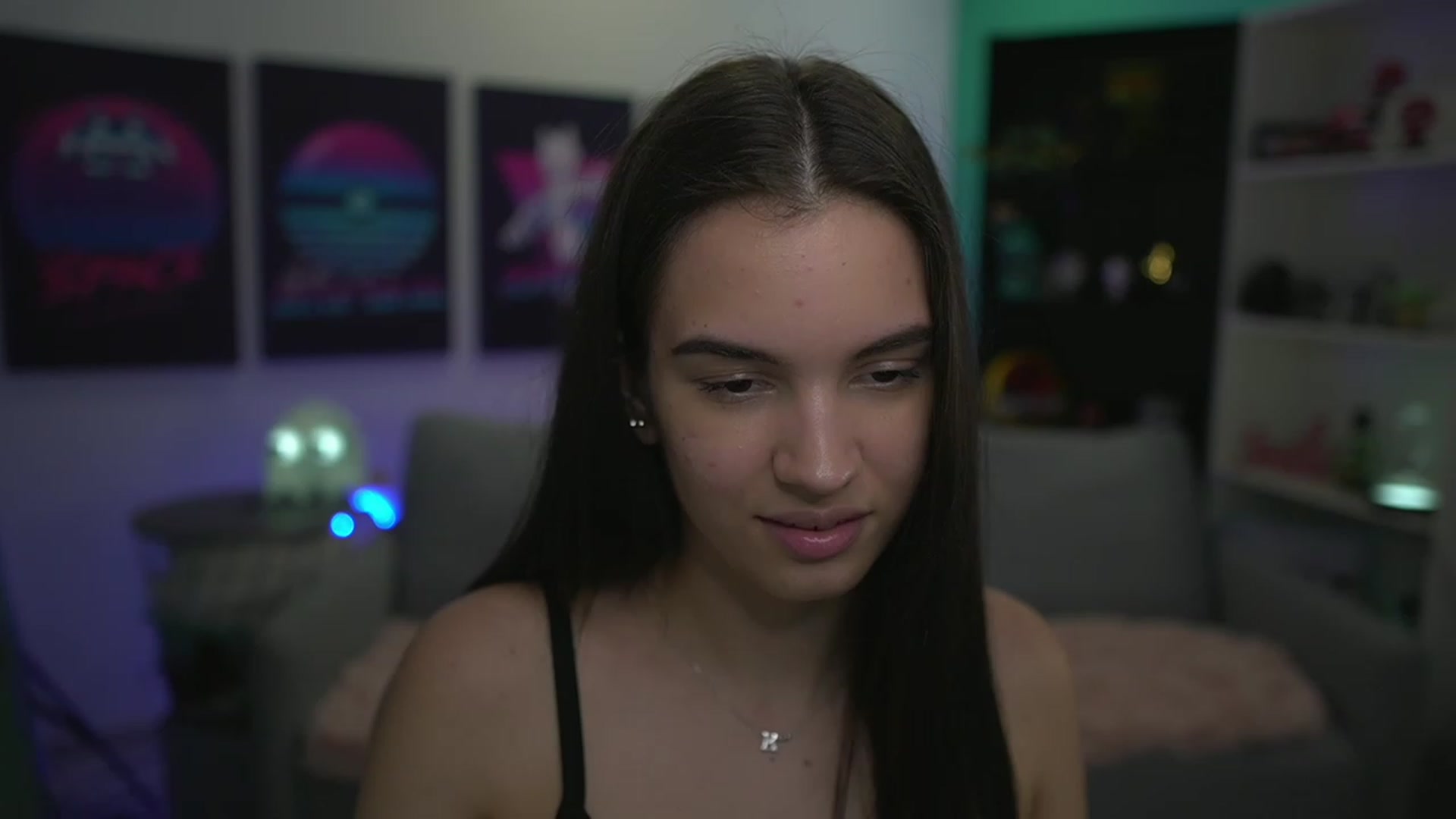 Gallery image thumbnail from Kylie_Quinn's myfreecams stream on, 12/02/2022, 21:24 image 1 of 20