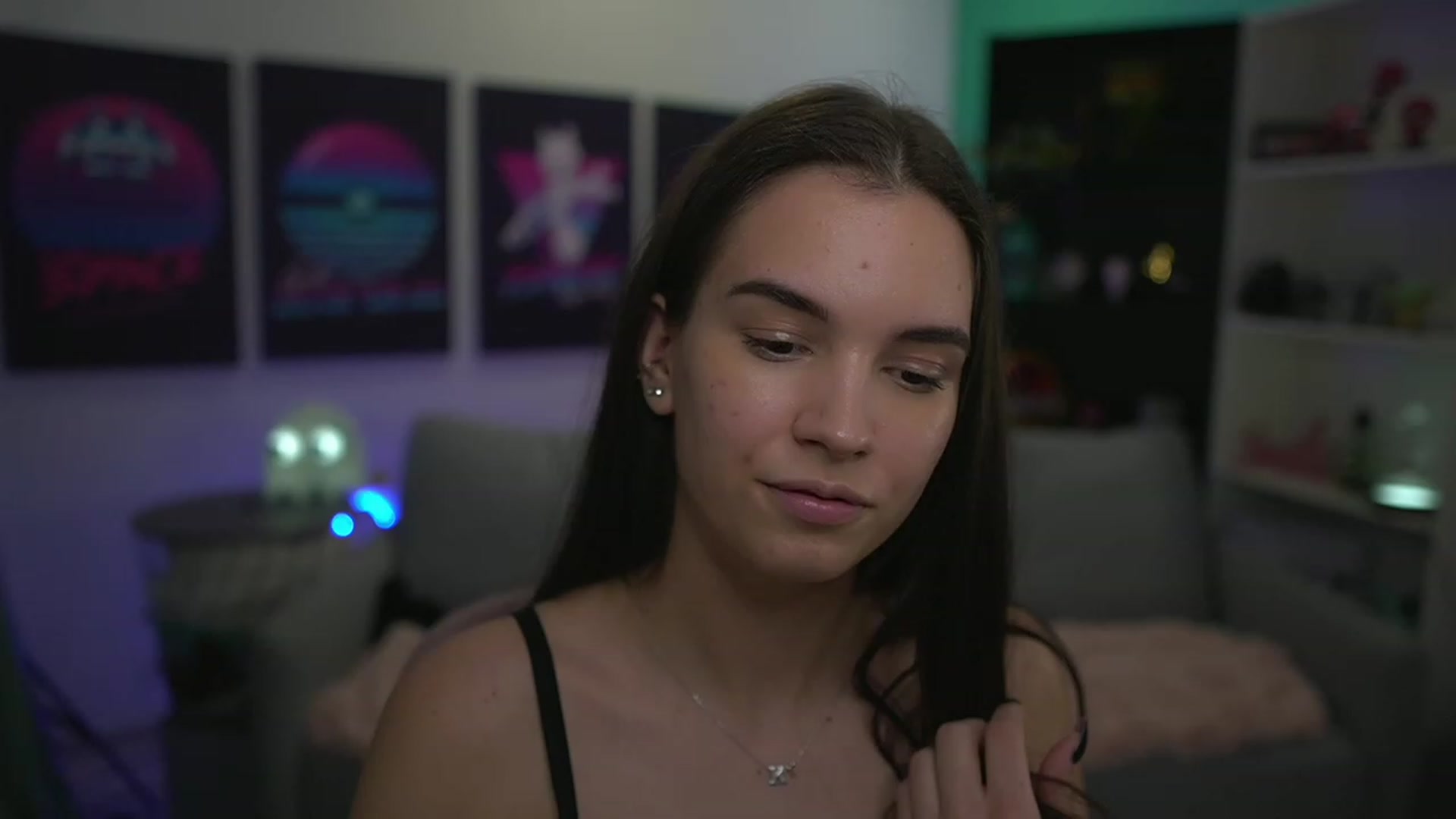 Gallery image thumbnail from Kylie_Quinn's myfreecams stream on, 12/03/2022, 24:23 image 13 of 20