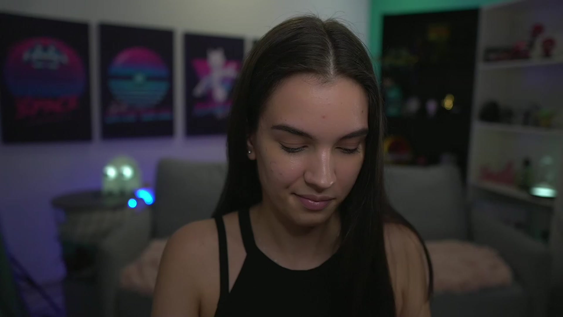 Gallery image thumbnail from Kylie_Quinn's myfreecams stream on, 12/03/2022, 24:23 image 4 of 20