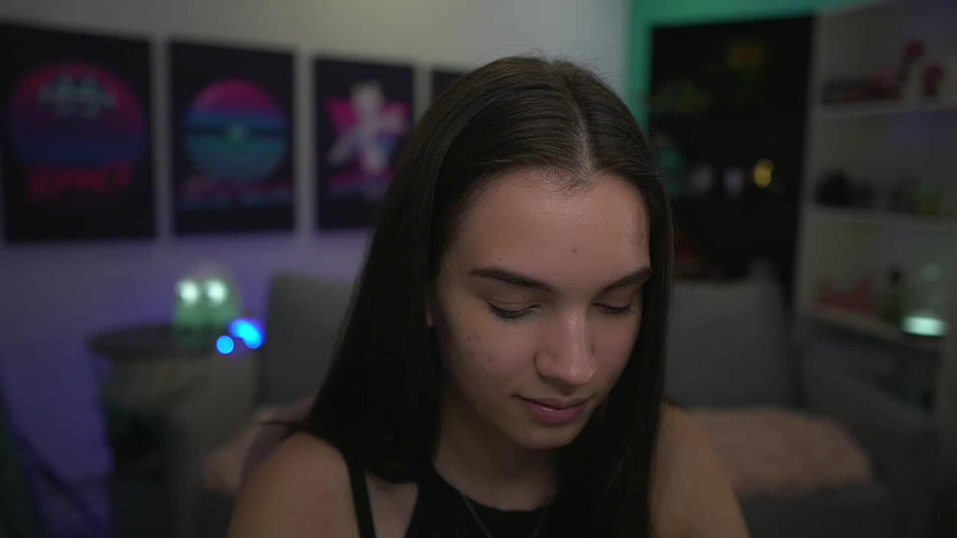 Gallery image thumbnail from Kylie_Quinn's myfreecams stream on, 12/03/2022, 24:54 image 6 of 20
