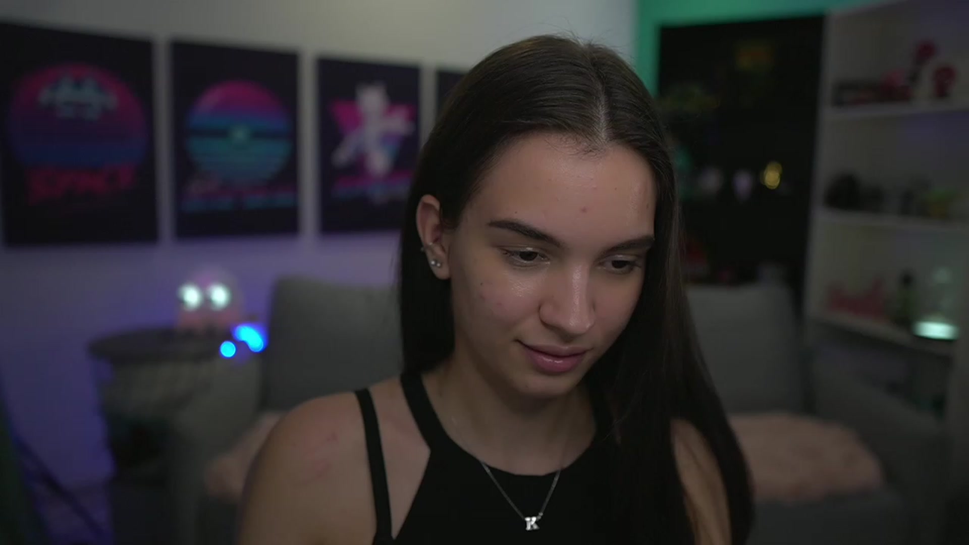 Gallery image thumbnail from Kylie_Quinn's myfreecams stream on, 12/03/2022, 24:54 image 8 of 20