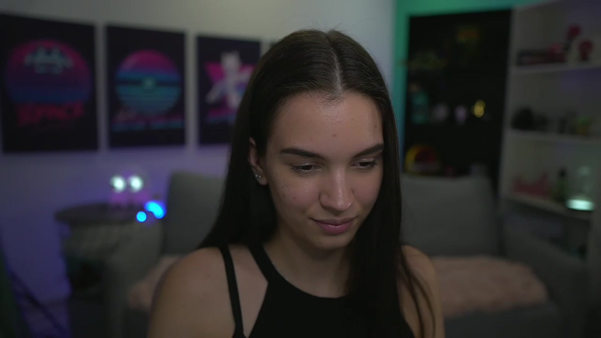 Gallery image thumbnail from Kylie_Quinn's myfreecams stream on, 12/03/2022, 24:54 image 3 of 20