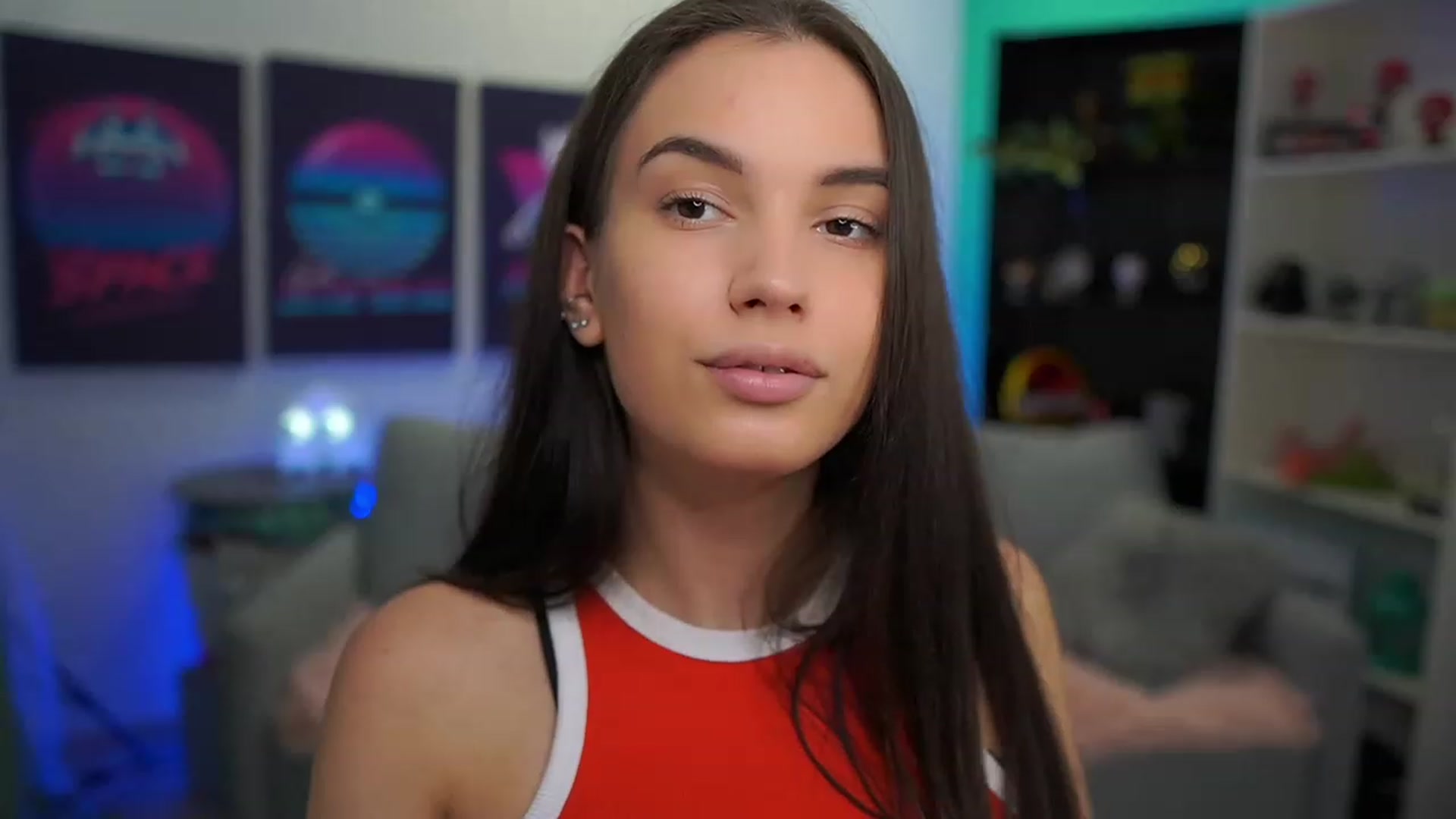 Gallery image thumbnail from Kylie_Quinn's myfreecams stream on, 12/05/2022, 22:37 image 11 of 20