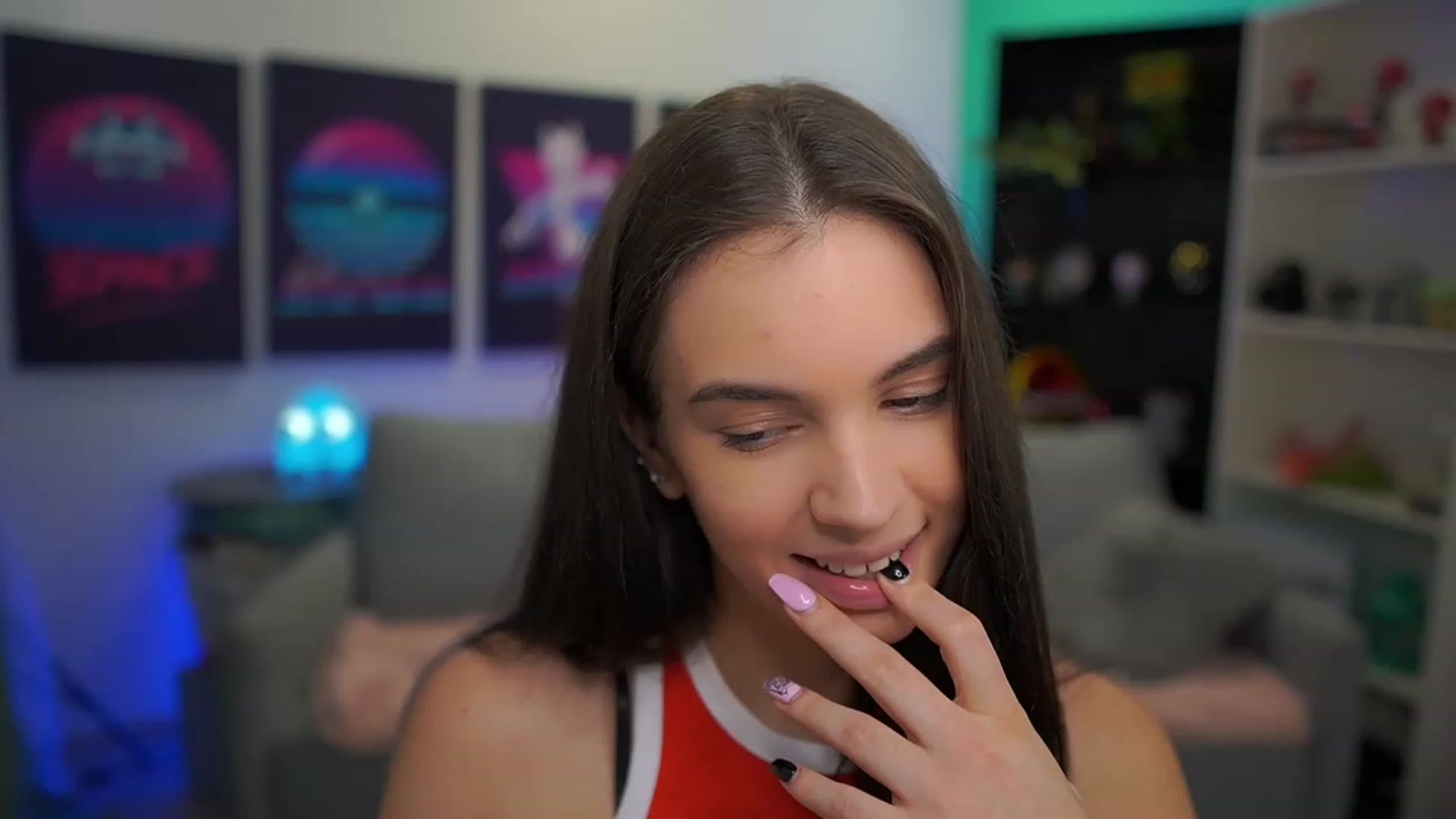 Gallery image thumbnail from Kylie_Quinn's myfreecams stream on, 12/05/2022, 23:33 image 12 of 20