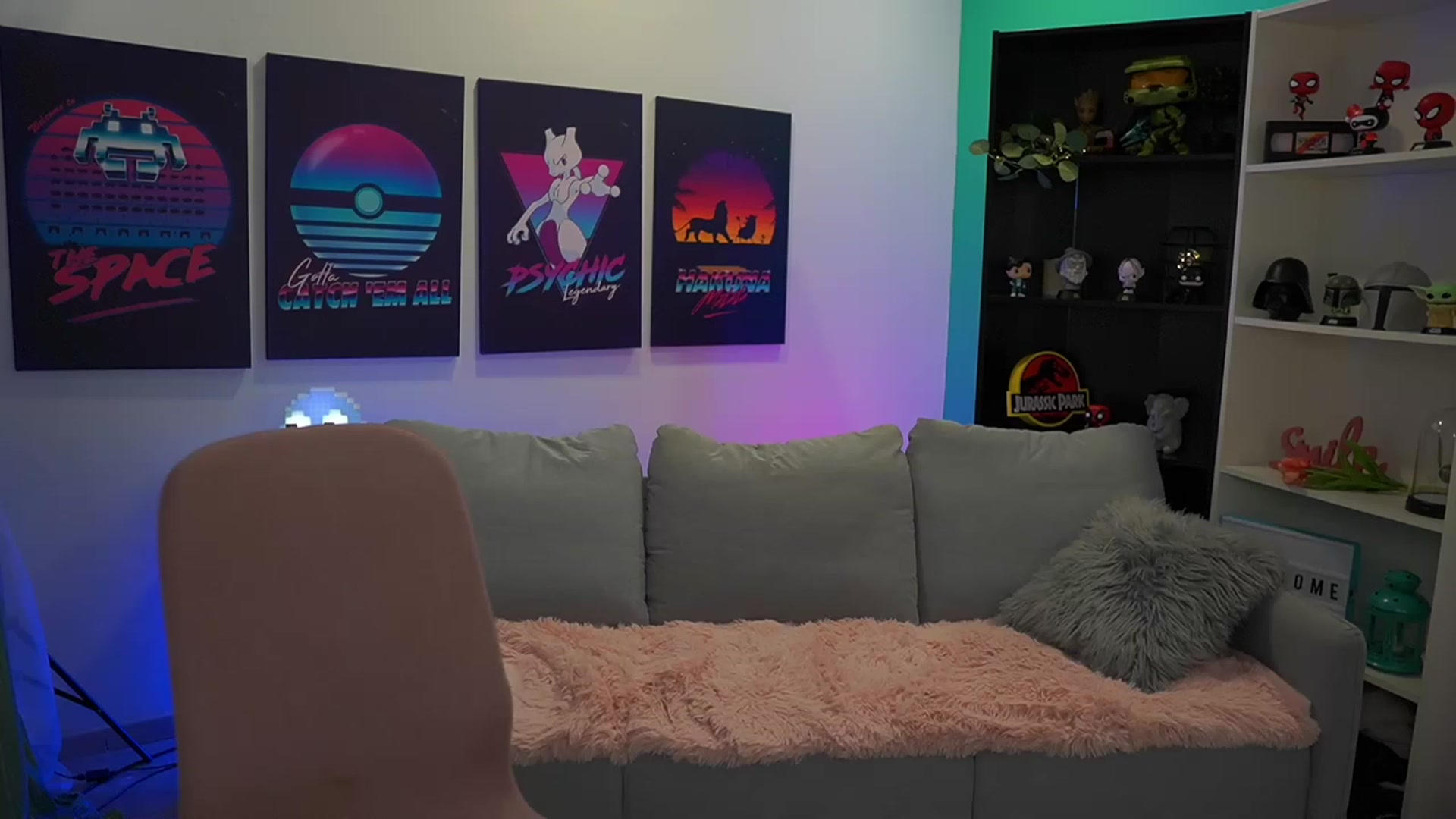 Gallery image thumbnail from Kylie_Quinn's myfreecams stream on, 12/05/2022, 23:33 image 6 of 20