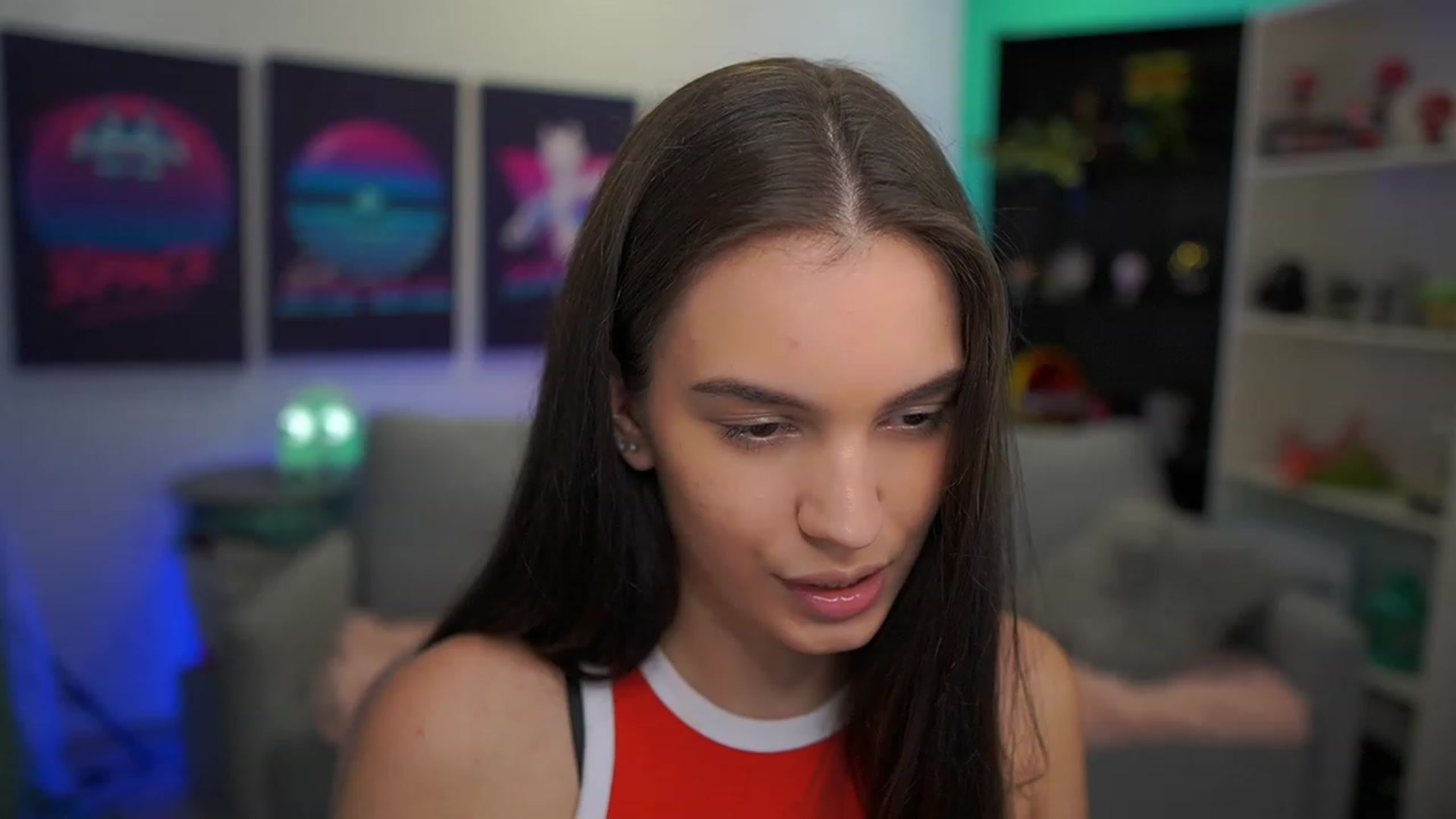 Gallery image thumbnail from Kylie_Quinn's myfreecams stream on, 12/05/2022, 23:33 image 10 of 20