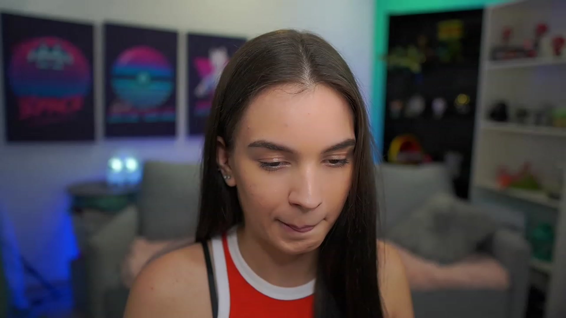 Gallery image thumbnail from Kylie_Quinn's myfreecams stream on, 12/05/2022, 23:33 image 16 of 20