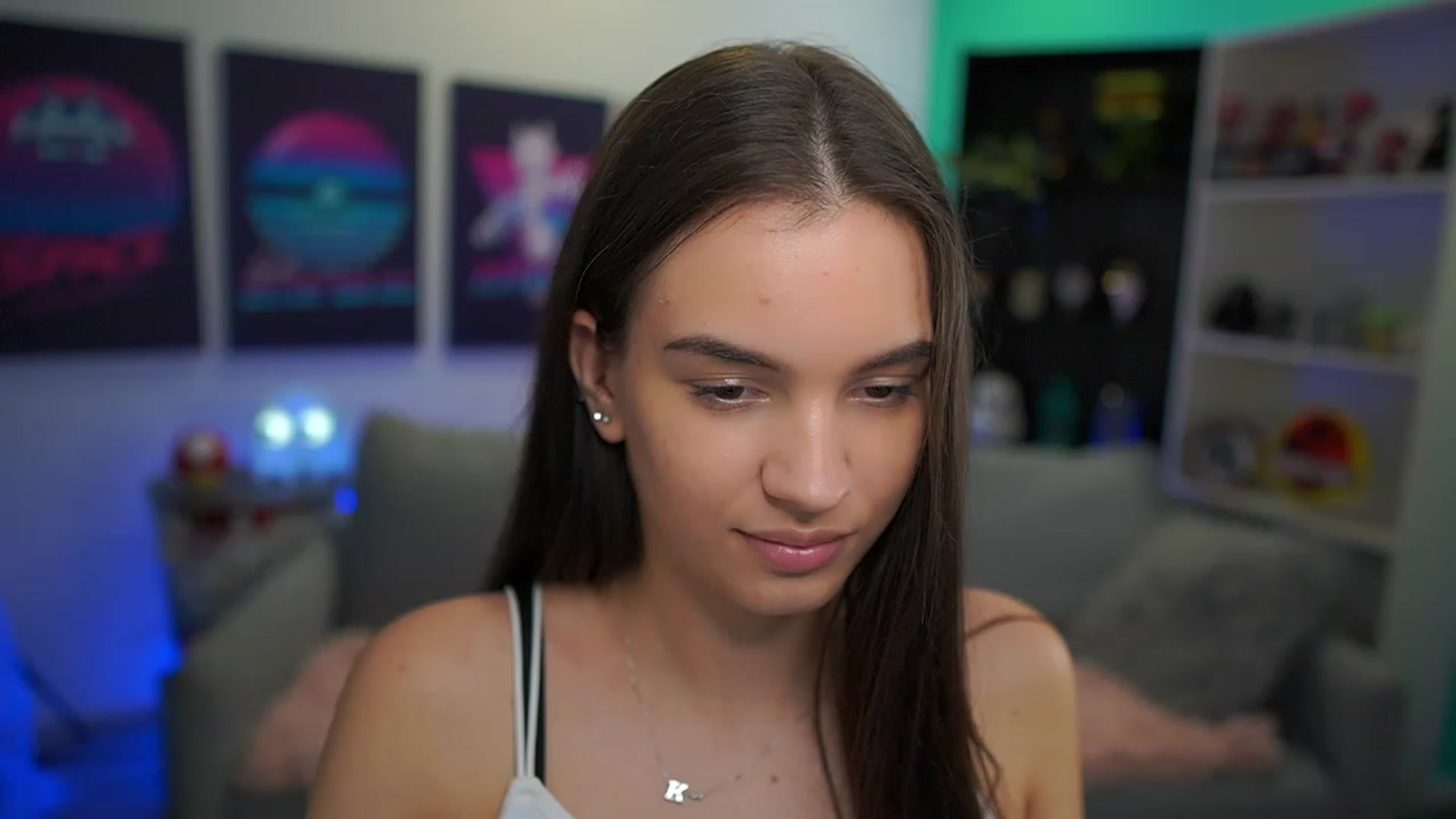Gallery image thumbnail from Kylie_Quinn's myfreecams stream on, 12/06/2022, 17:47 image 19 of 20