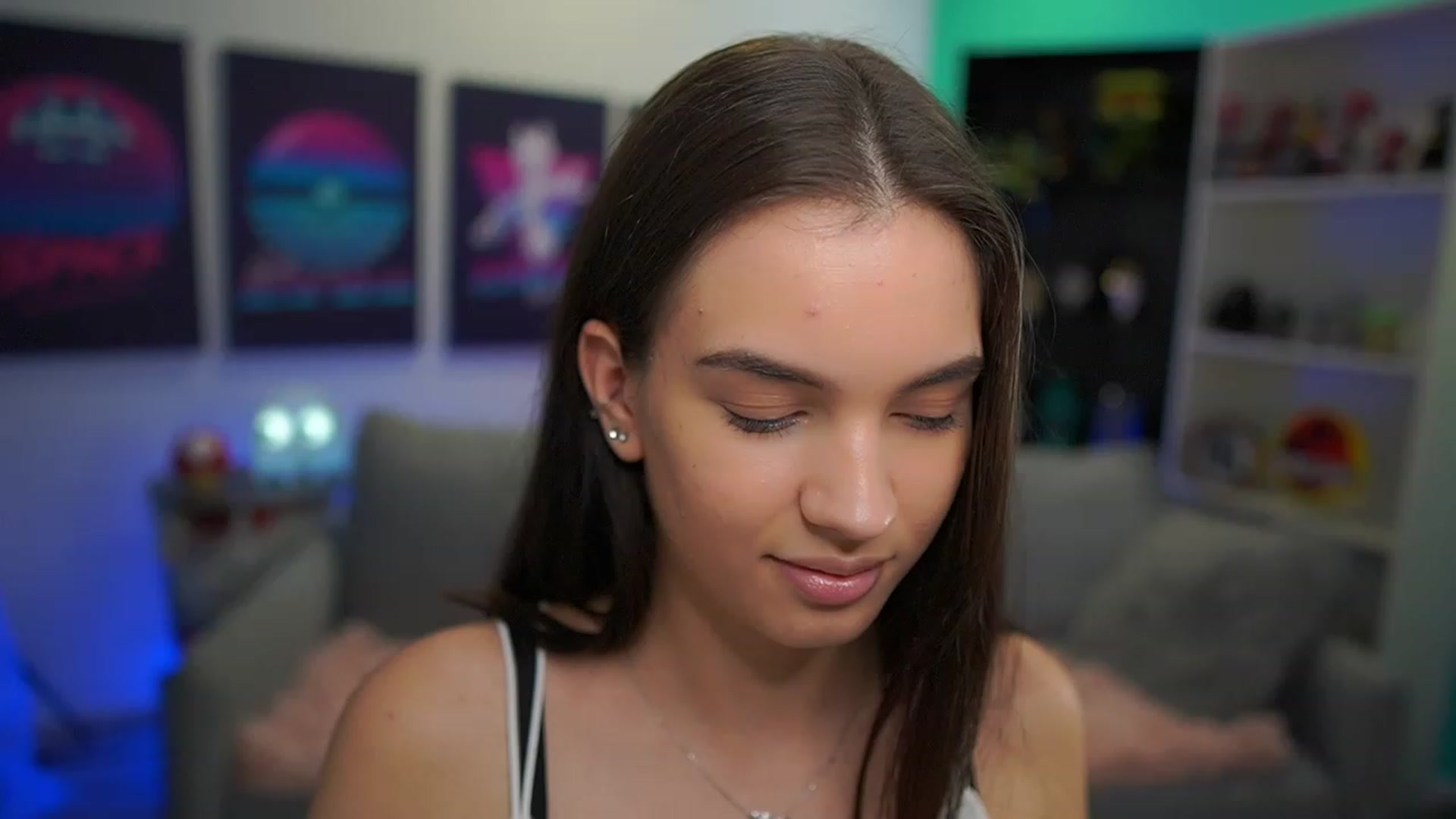 Gallery image thumbnail from Kylie_Quinn's myfreecams stream on, 12/06/2022, 17:47 image 8 of 20