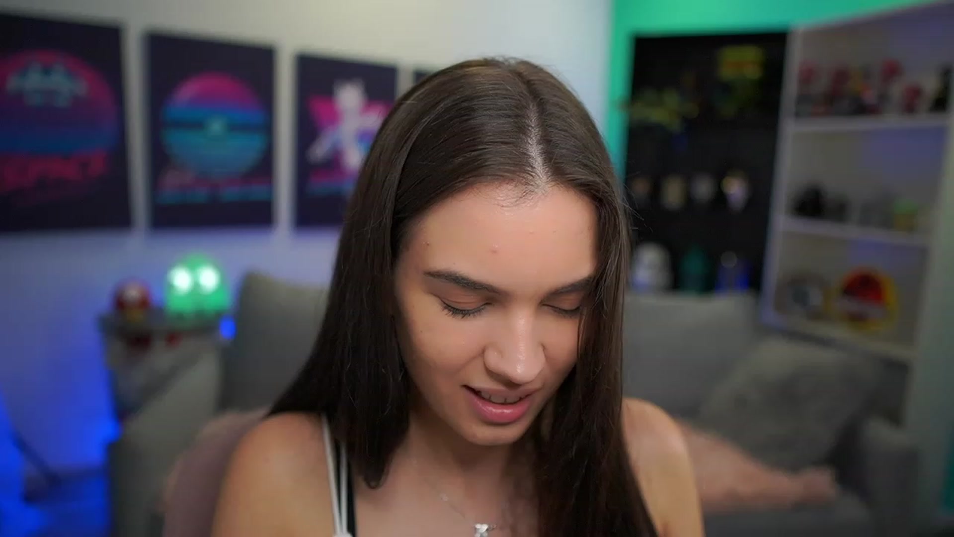 Gallery image thumbnail from Kylie_Quinn's myfreecams stream on, 12/06/2022, 18:30 image 12 of 20