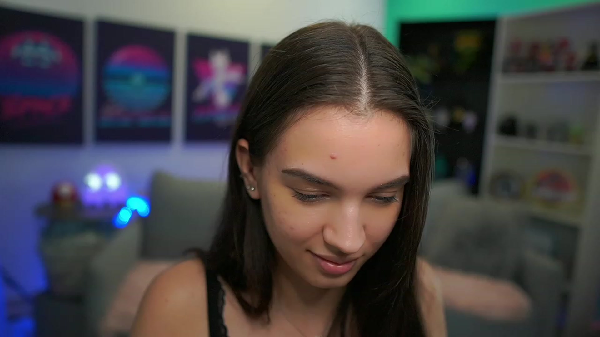 Gallery image thumbnail from Kylie_Quinn's myfreecams stream on, 12/07/2022, 22:34 image 4 of 20