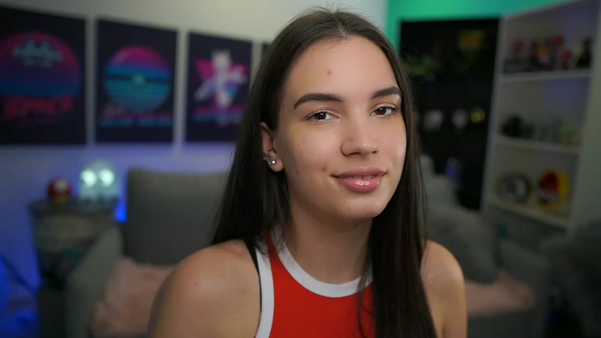 Gallery image thumbnail from Kylie_Quinn's myfreecams stream on, 12/08/2022, 20:02 image 2 of 20