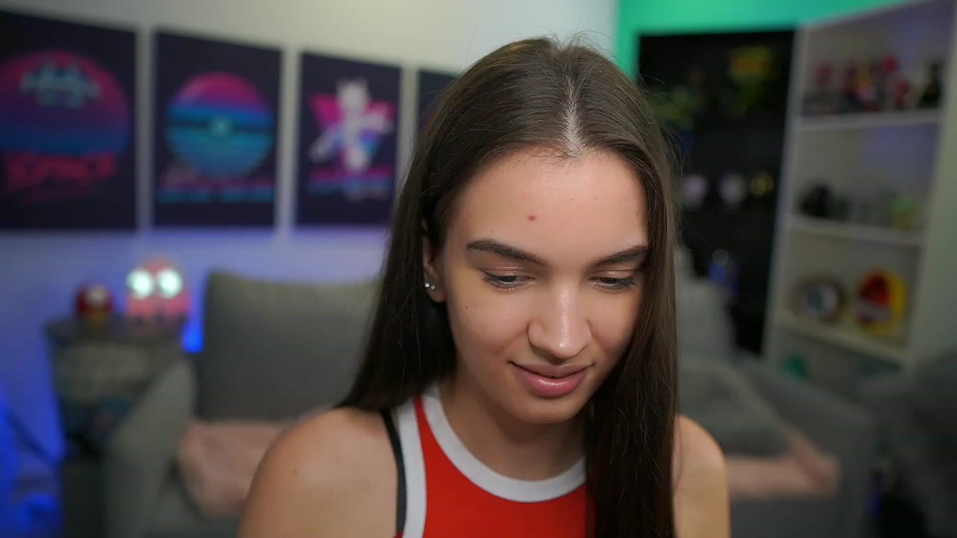 Gallery image thumbnail from Kylie_Quinn's myfreecams stream on, 12/08/2022, 23:55 image 4 of 20