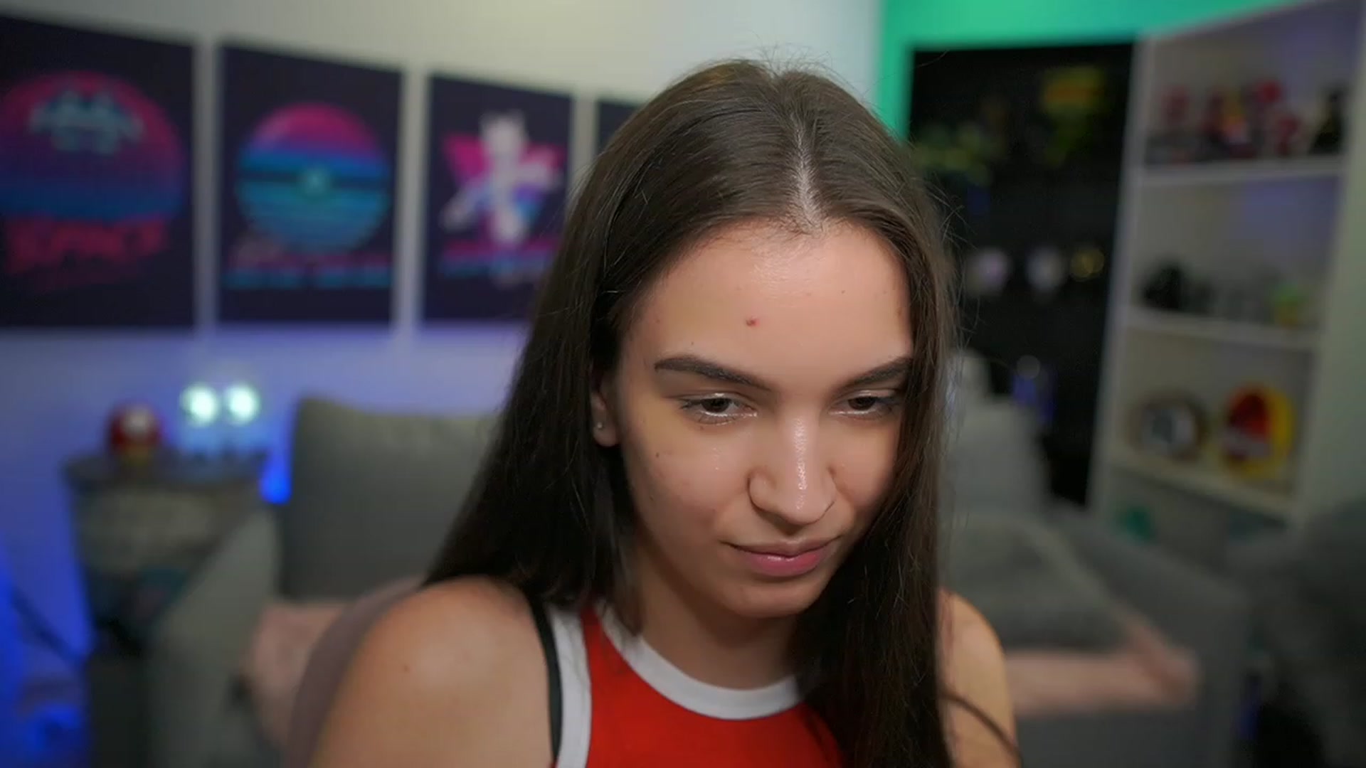 Gallery image thumbnail from Kylie_Quinn's myfreecams stream on, 12/08/2022, 23:55 image 13 of 20