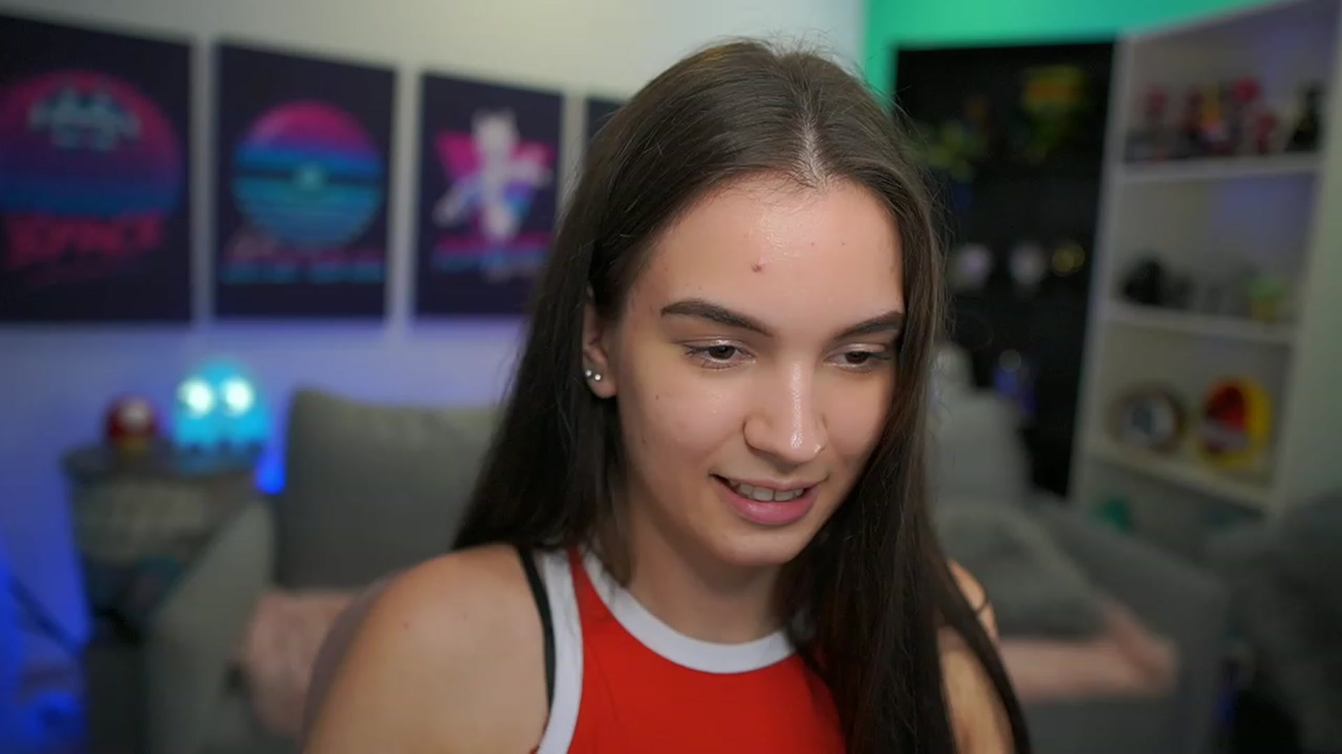 Gallery image thumbnail from Kylie_Quinn's myfreecams stream on, 12/08/2022, 23:55 image 12 of 20