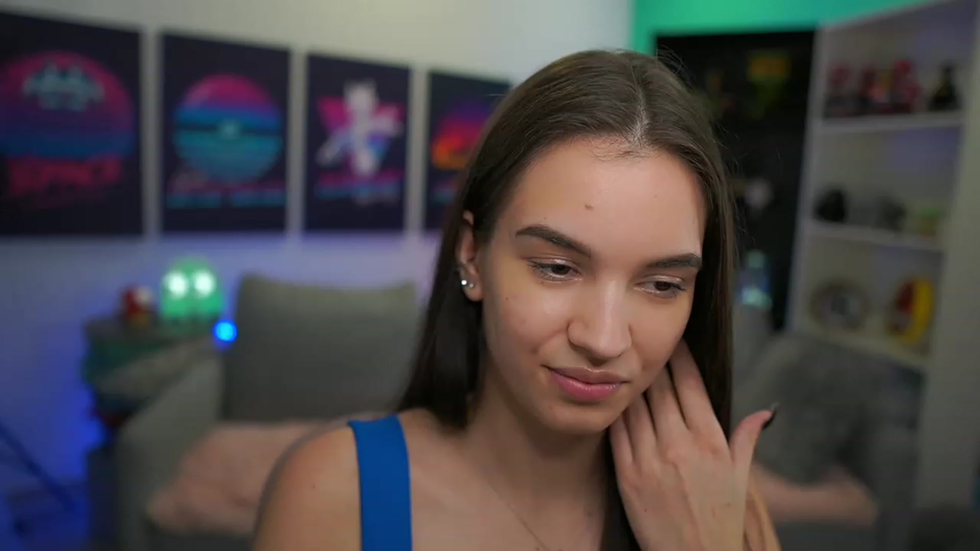 Gallery image thumbnail from Kylie_Quinn's myfreecams stream on, 12/09/2022, 21:04 image 5 of 20