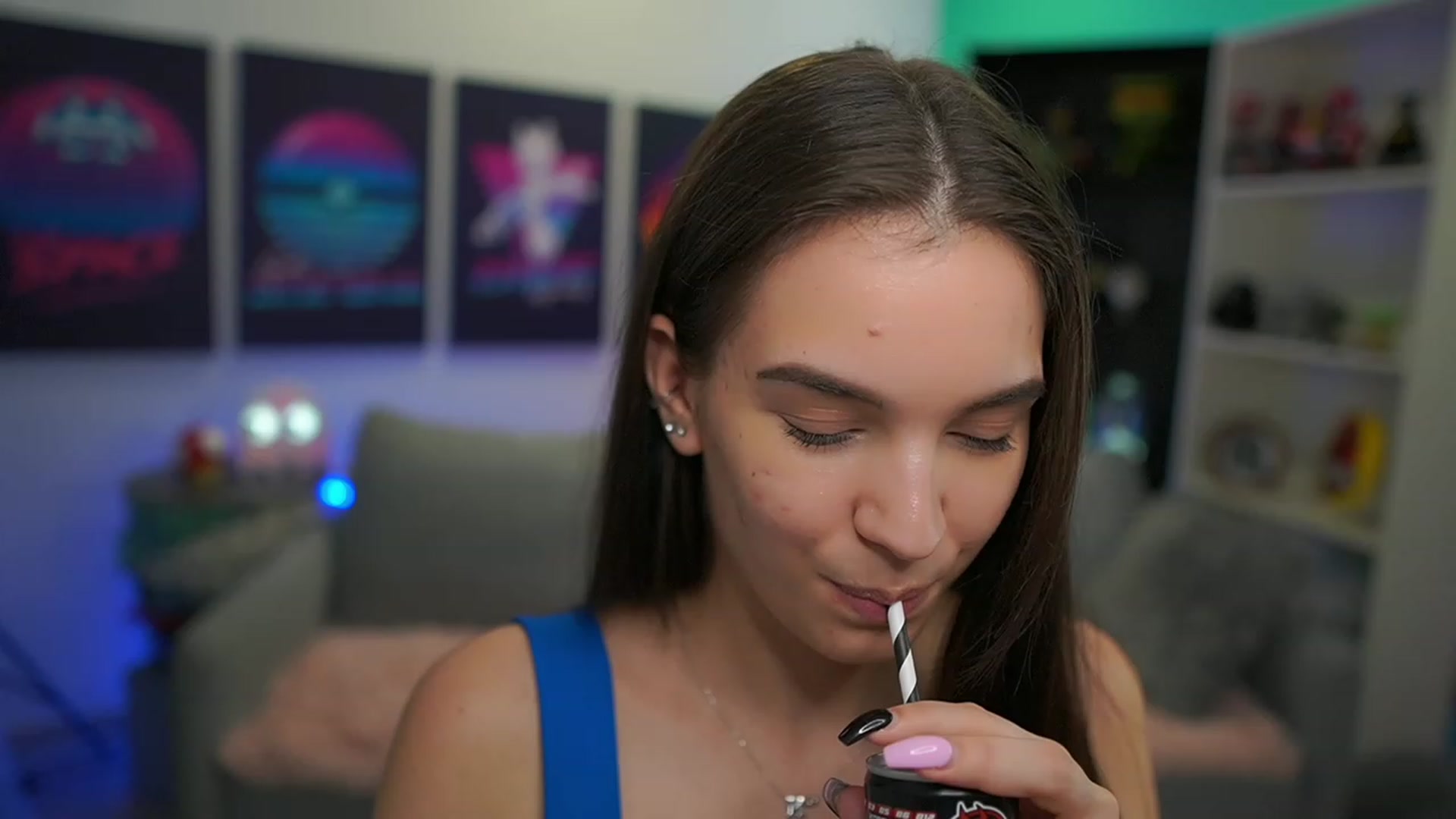 Gallery image thumbnail from Kylie_Quinn's myfreecams stream on, 12/09/2022, 22:01 image 7 of 20