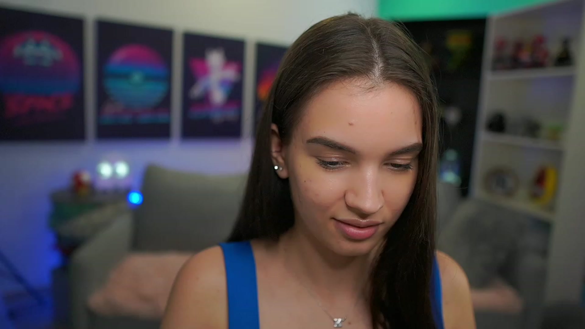 Gallery image thumbnail from Kylie_Quinn's myfreecams stream on, 12/09/2022, 22:01 image 12 of 20