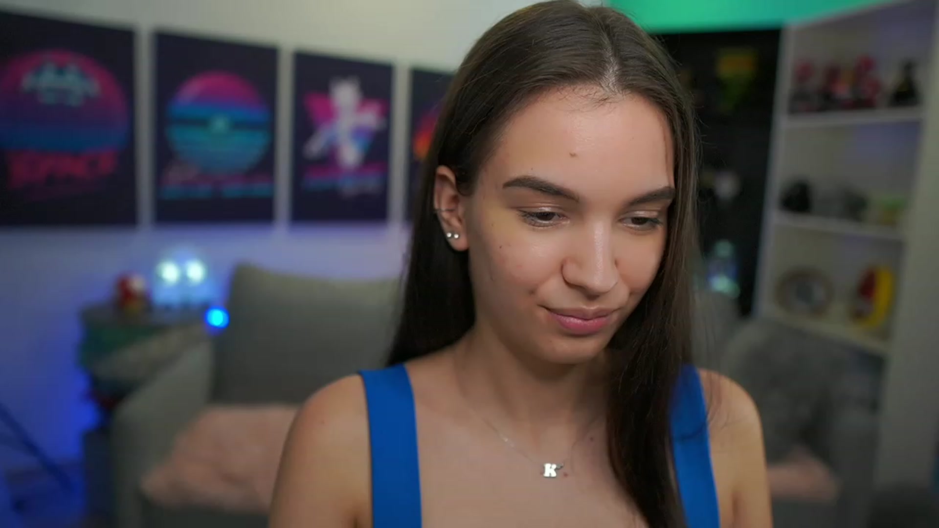 Gallery image thumbnail from Kylie_Quinn's myfreecams stream on, 12/09/2022, 22:01 image 14 of 20