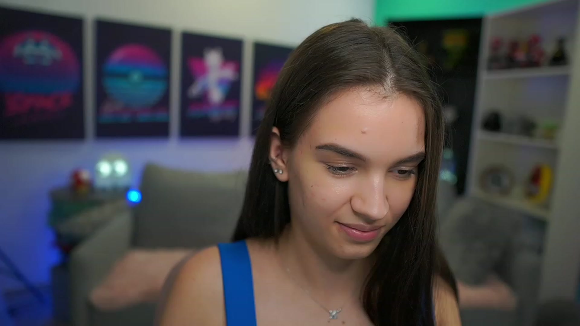 Gallery image thumbnail from Kylie_Quinn's myfreecams stream on, 12/09/2022, 23:54 image 15 of 20
