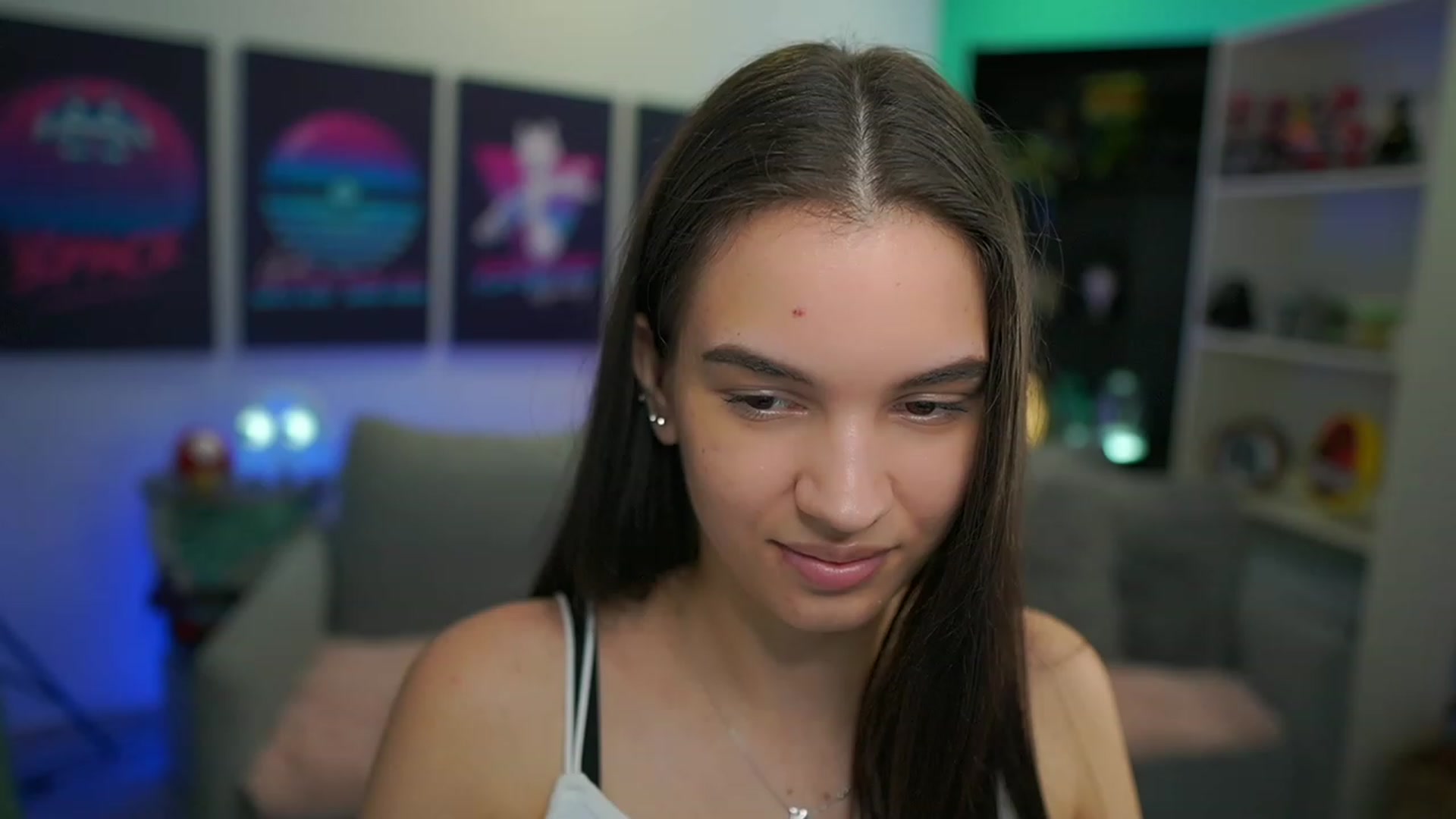 Gallery image thumbnail from Kylie_Quinn's myfreecams stream on, 12/10/2022, 14:47 image 3 of 20