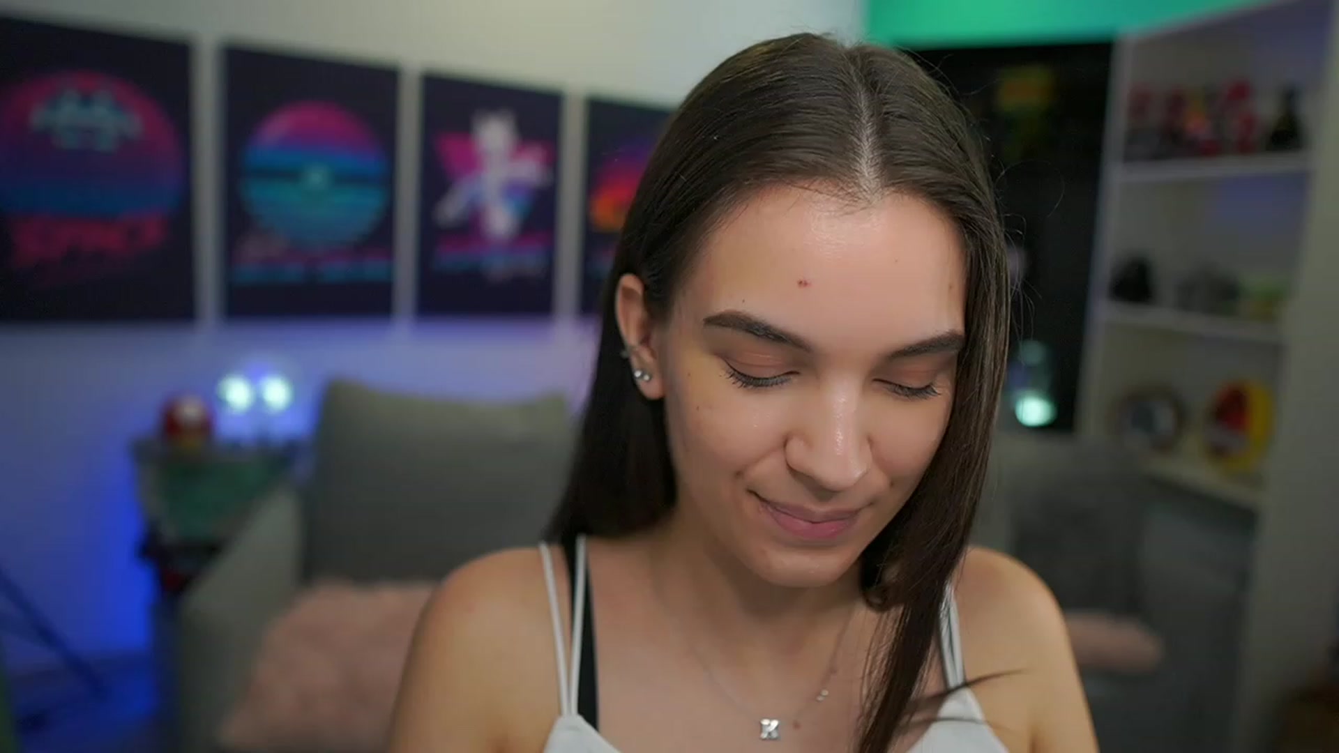 Gallery image thumbnail from Kylie_Quinn's myfreecams stream on, 12/10/2022, 14:47 image 19 of 20