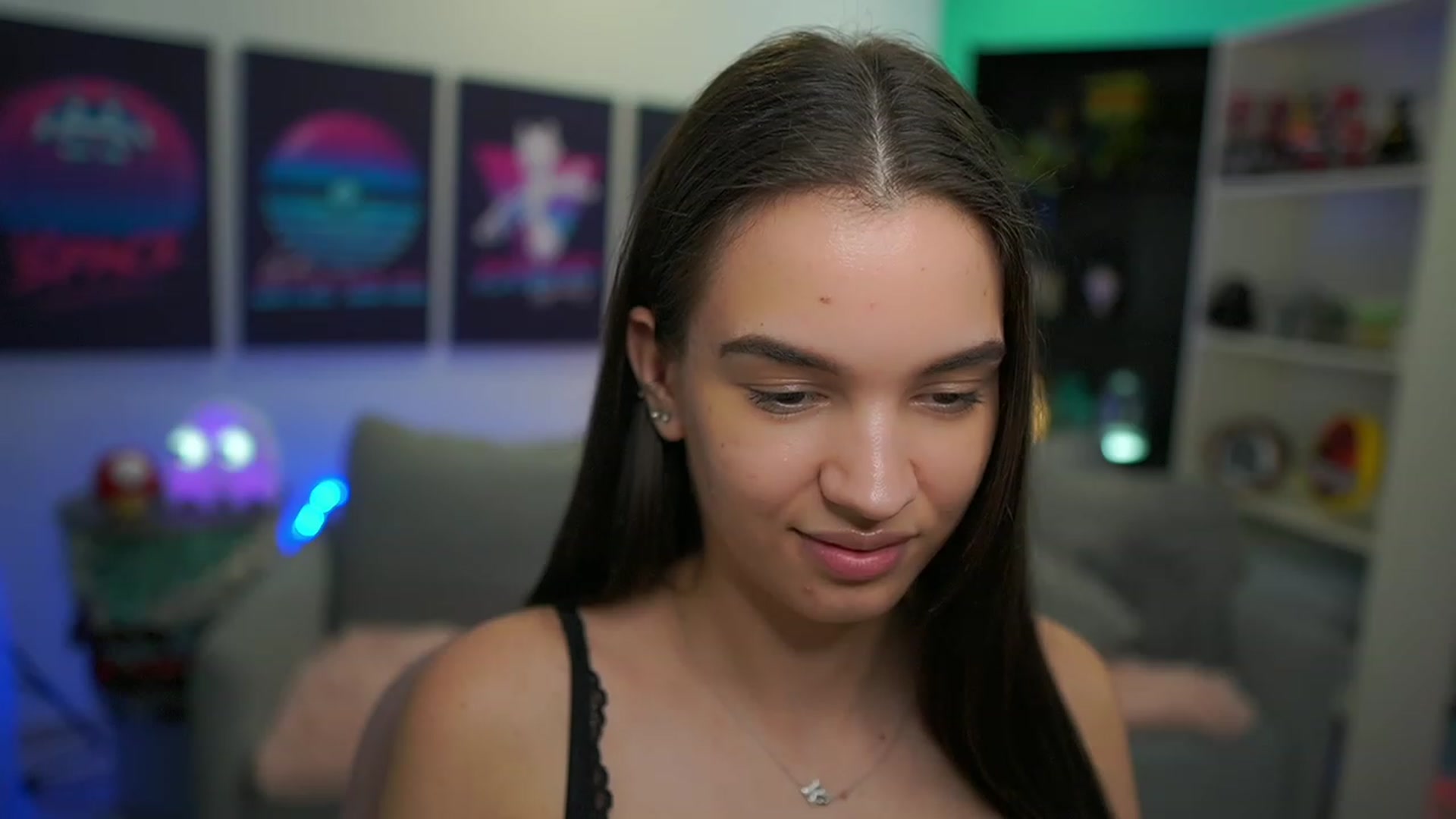 Gallery image thumbnail from Kylie_Quinn's myfreecams stream on, 12/11/2022, 14:18 image 20 of 20