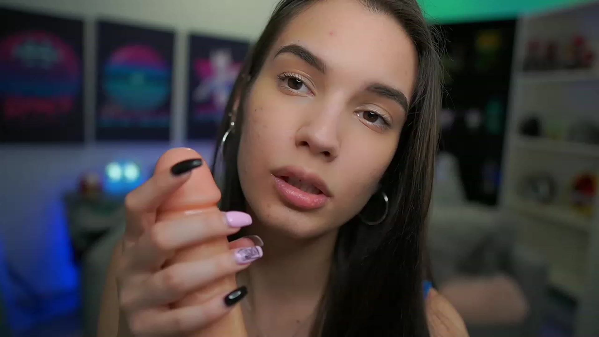 Gallery image thumbnail from Kylie_Quinn's myfreecams stream on, 12/16/2022, 08:06 image 20 of 20