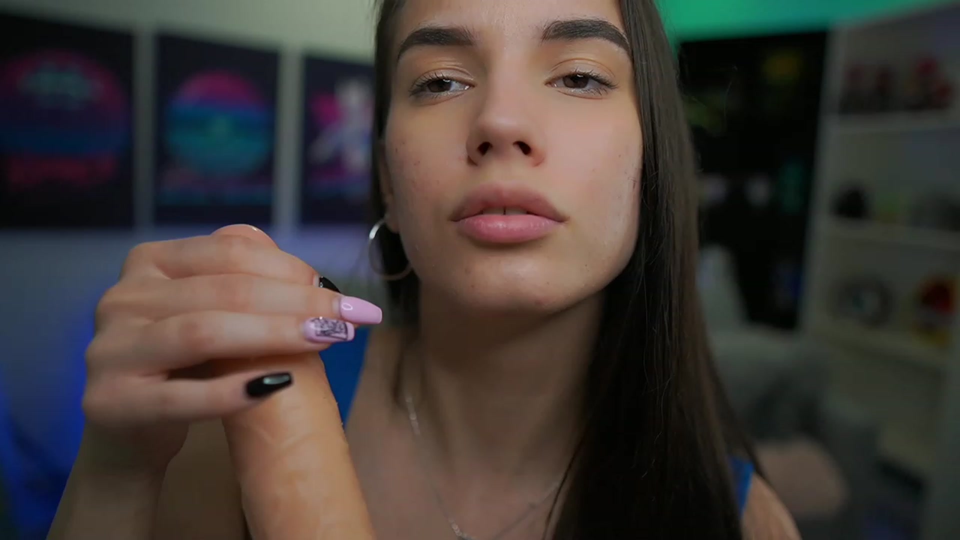 Gallery image thumbnail from Kylie_Quinn's myfreecams stream on, 12/16/2022, 08:39 image 7 of 20