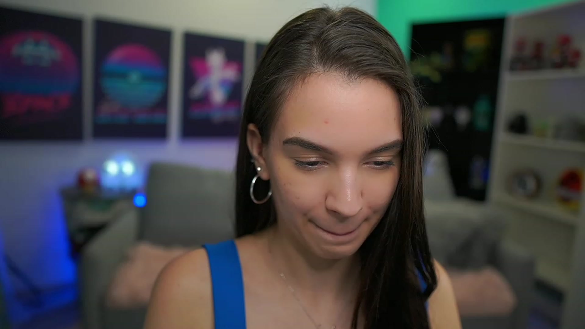Gallery image thumbnail from Kylie_Quinn's myfreecams stream on, 12/16/2022, 08:39 image 2 of 20