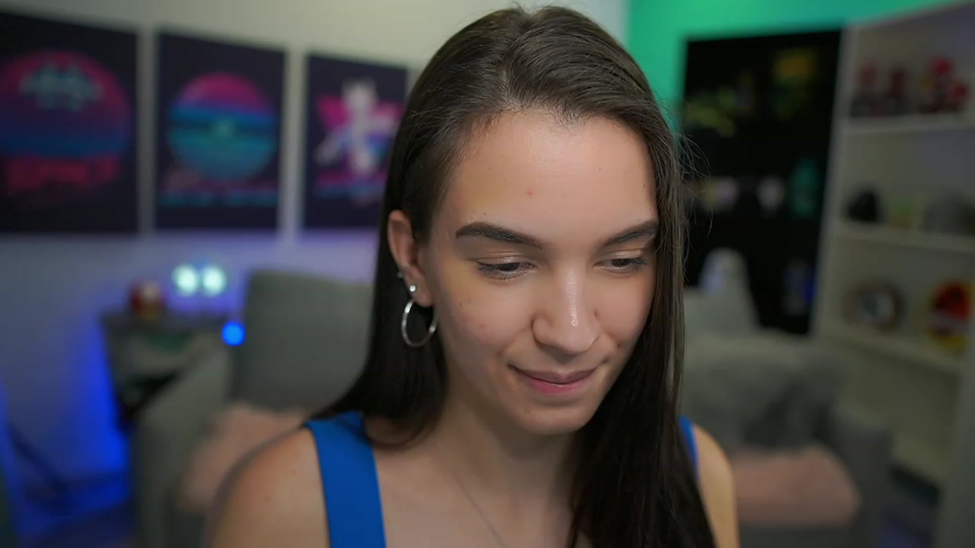 Gallery image thumbnail from Kylie_Quinn's myfreecams stream on, 12/16/2022, 08:39 image 20 of 20