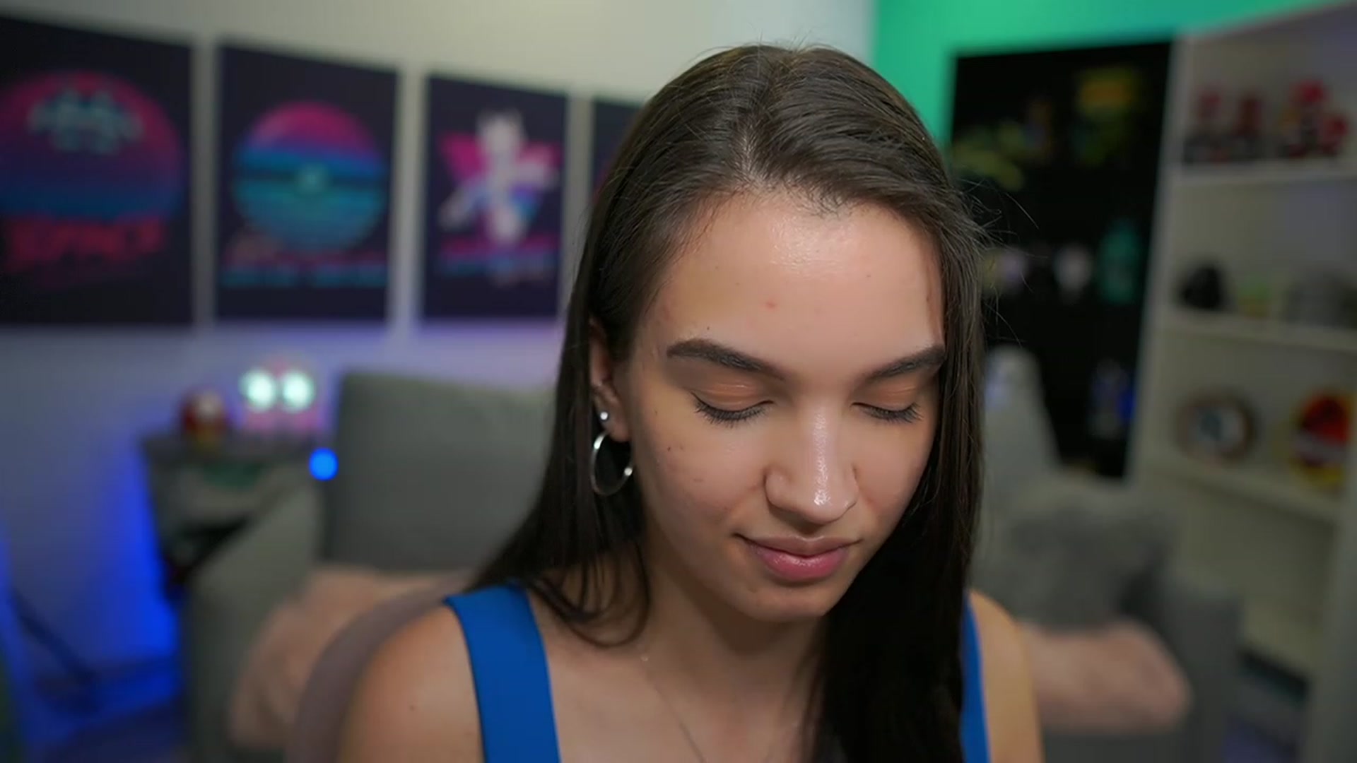 Gallery image thumbnail from Kylie_Quinn's myfreecams stream on, 12/16/2022, 12:11 image 20 of 20