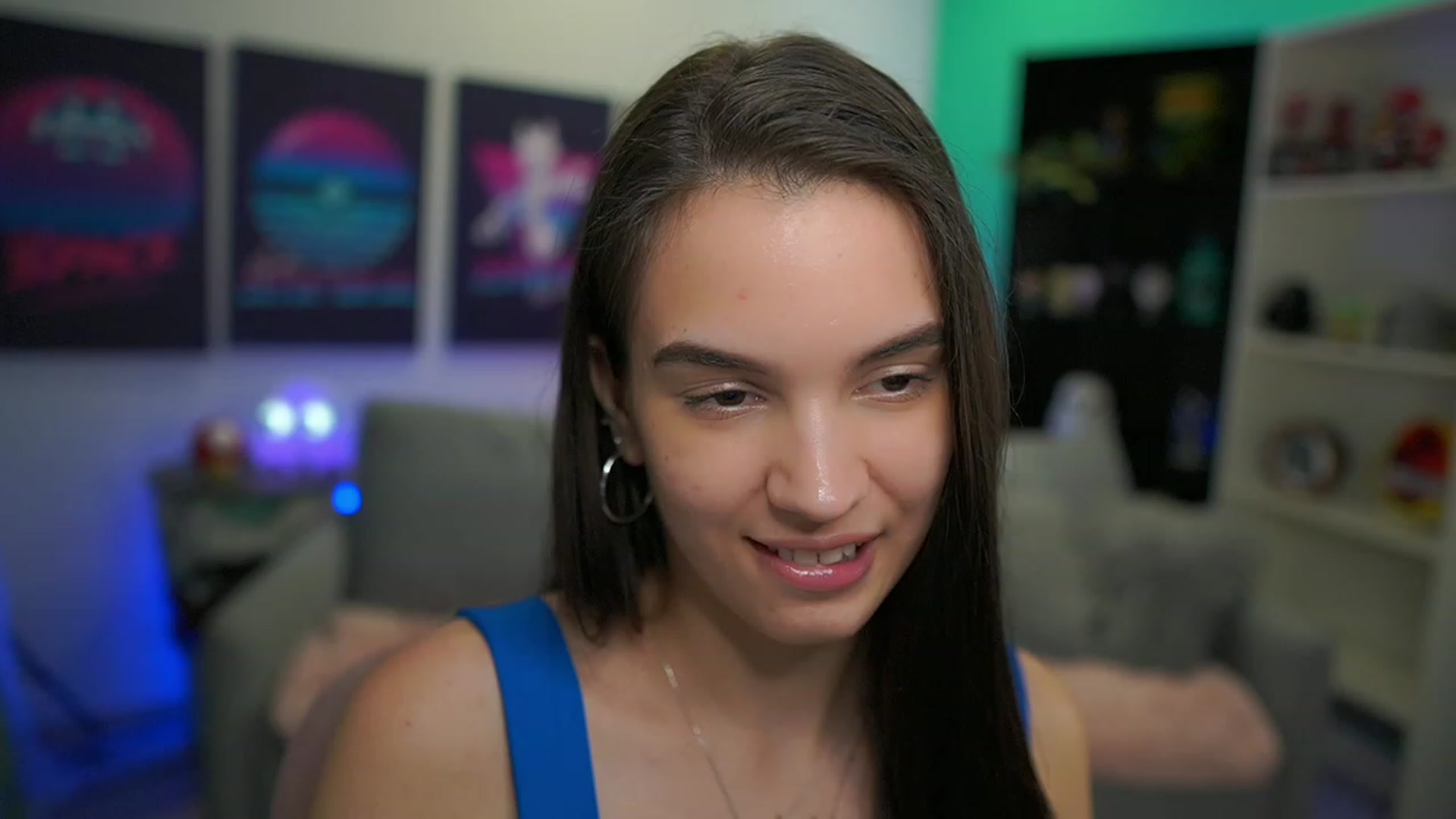 Gallery image thumbnail from Kylie_Quinn's myfreecams stream on, 12/16/2022, 12:11 image 5 of 20