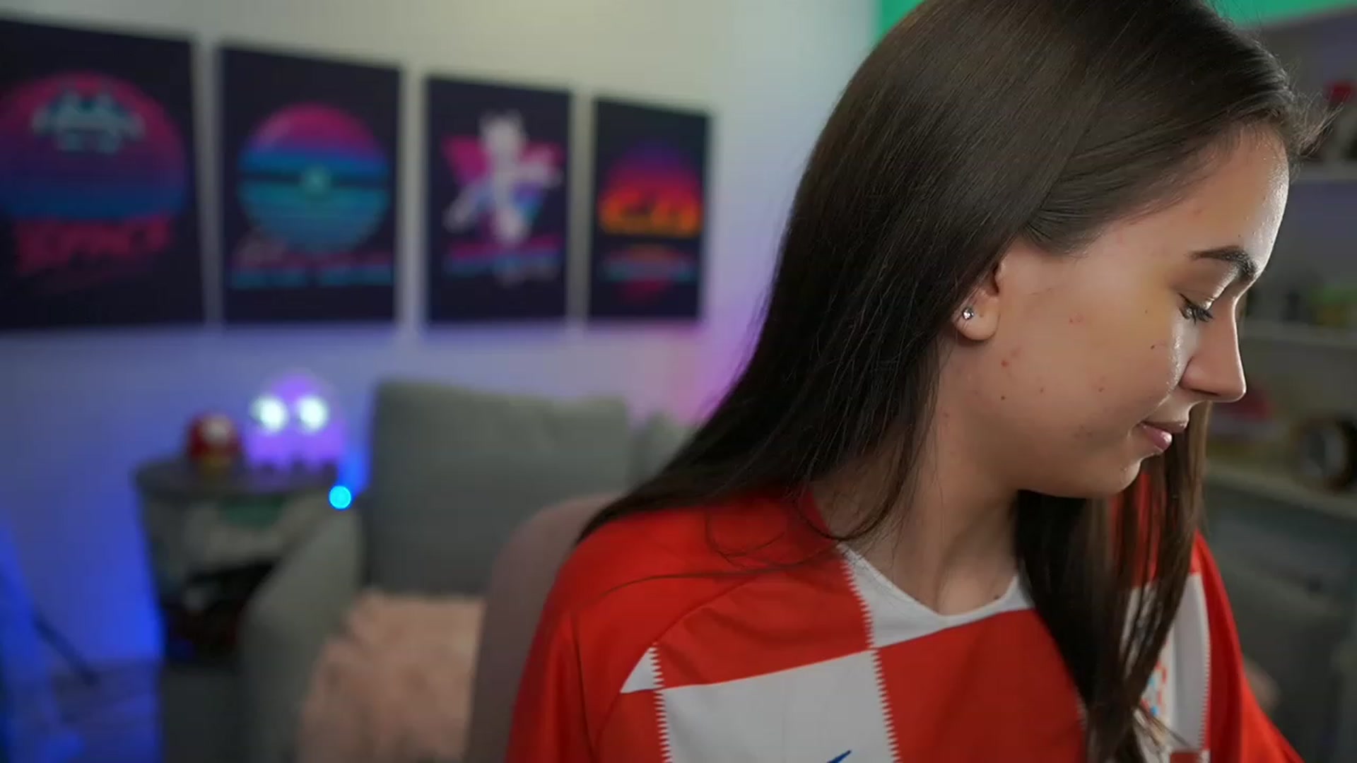 Gallery image thumbnail from Kylie_Quinn's myfreecams stream on, 12/17/2022, 11:54 image 1 of 20