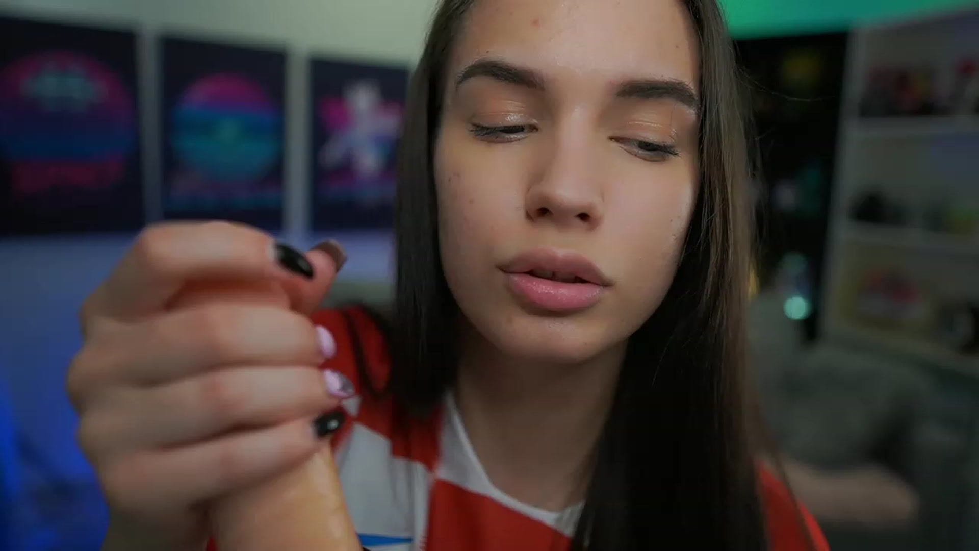 Gallery image thumbnail from Kylie_Quinn's myfreecams stream on, 12/17/2022, 13:49 image 4 of 20