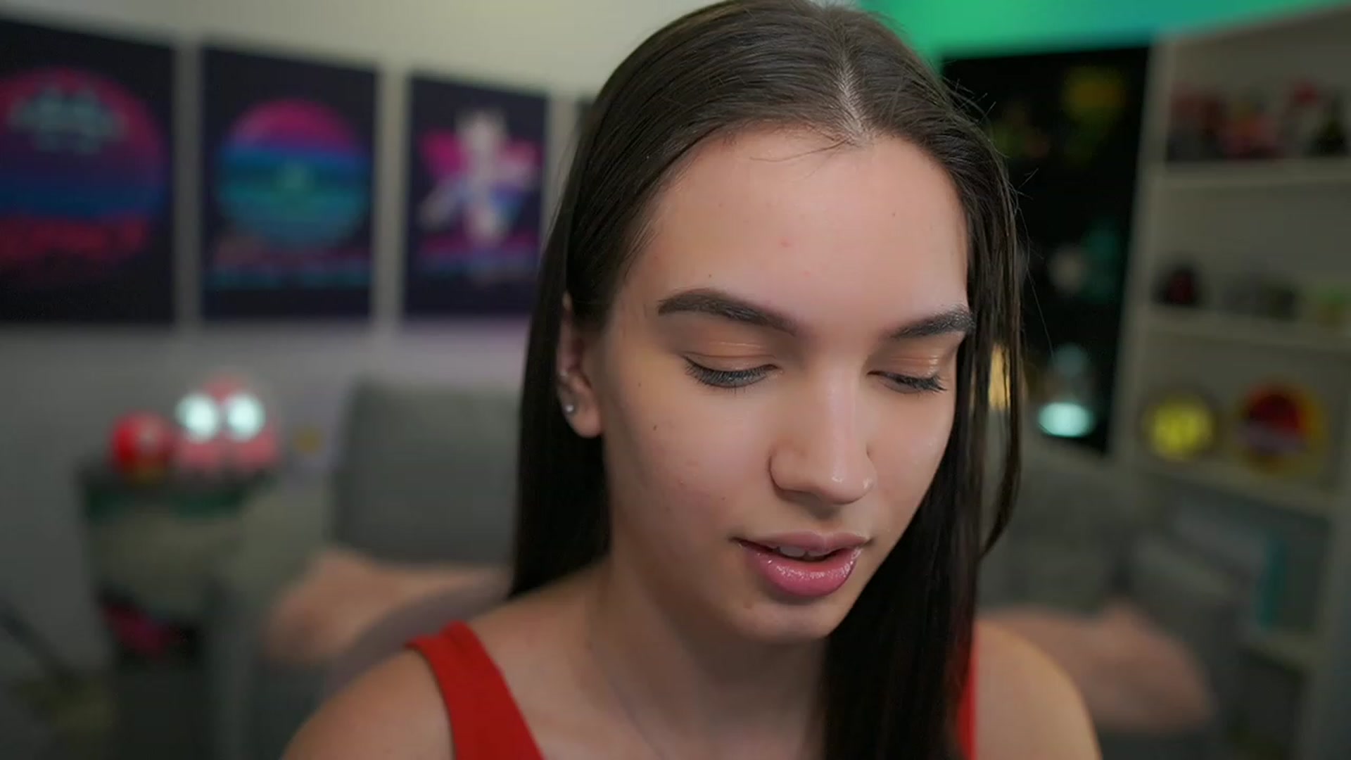 Gallery image thumbnail from Kylie_Quinn's myfreecams stream on, 12/19/2022, 19:28 image 7 of 20