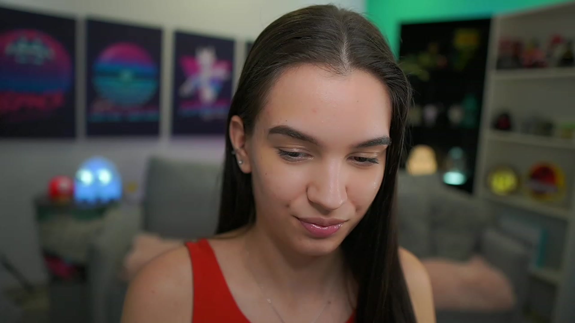 Gallery image thumbnail from Kylie_Quinn's myfreecams stream on, 12/20/2022, 24:08 image 1 of 20