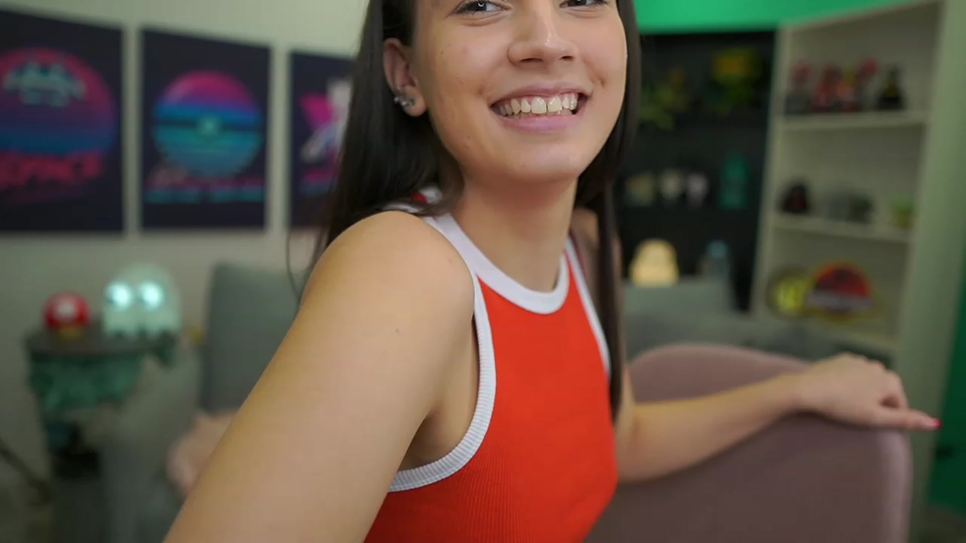 Gallery image thumbnail from Kylie_Quinn's myfreecams stream on, 12/23/2022, 24:16 image 13 of 20